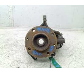 Recambio de mangueta delantera derecha para peugeot 208 style referencia OEM IAM   