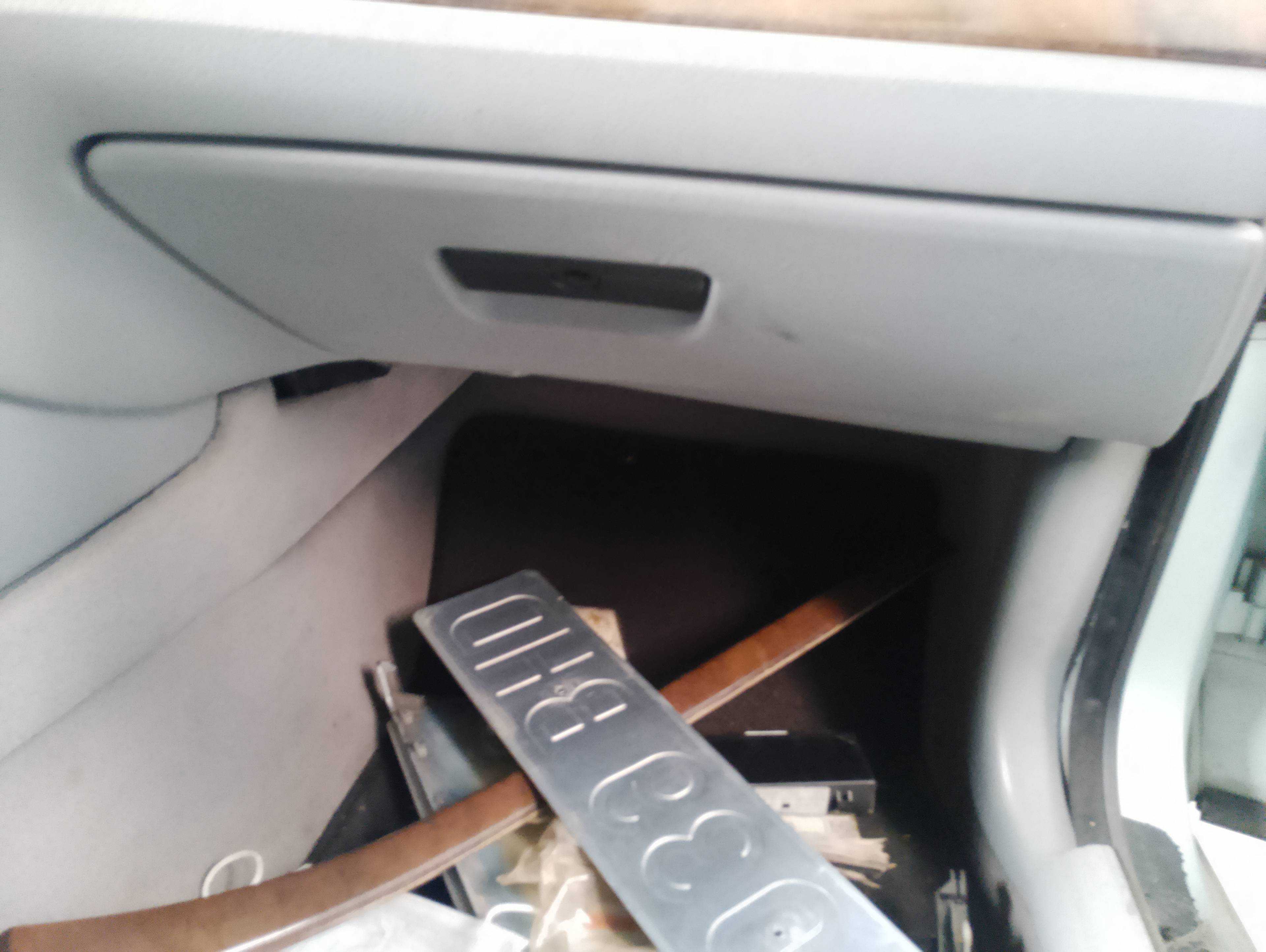 Recambio de guantera para bmw serie 5 berlina (e39) 525d referencia OEM IAM   
