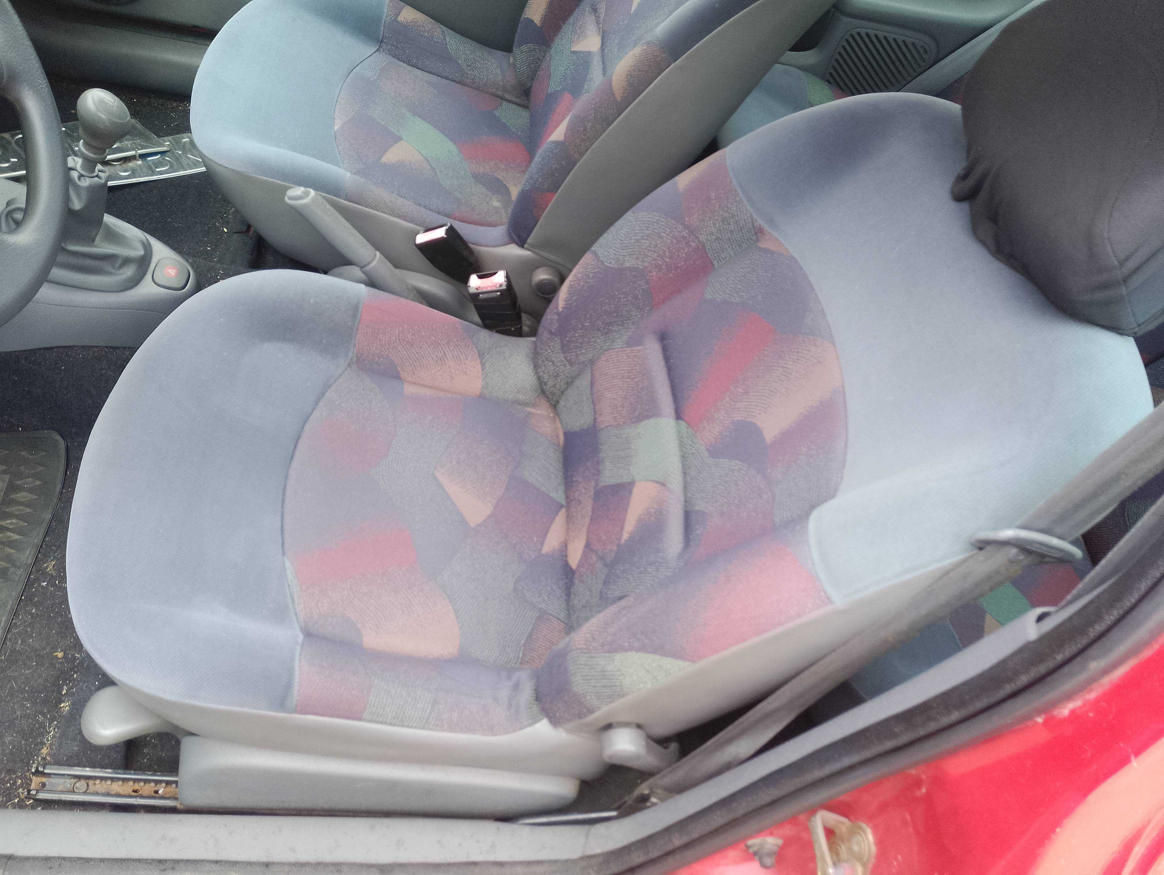 Recambio de asiento delantero izquierdo para renault clio ii fase i (b/cbo) referencia OEM IAM   