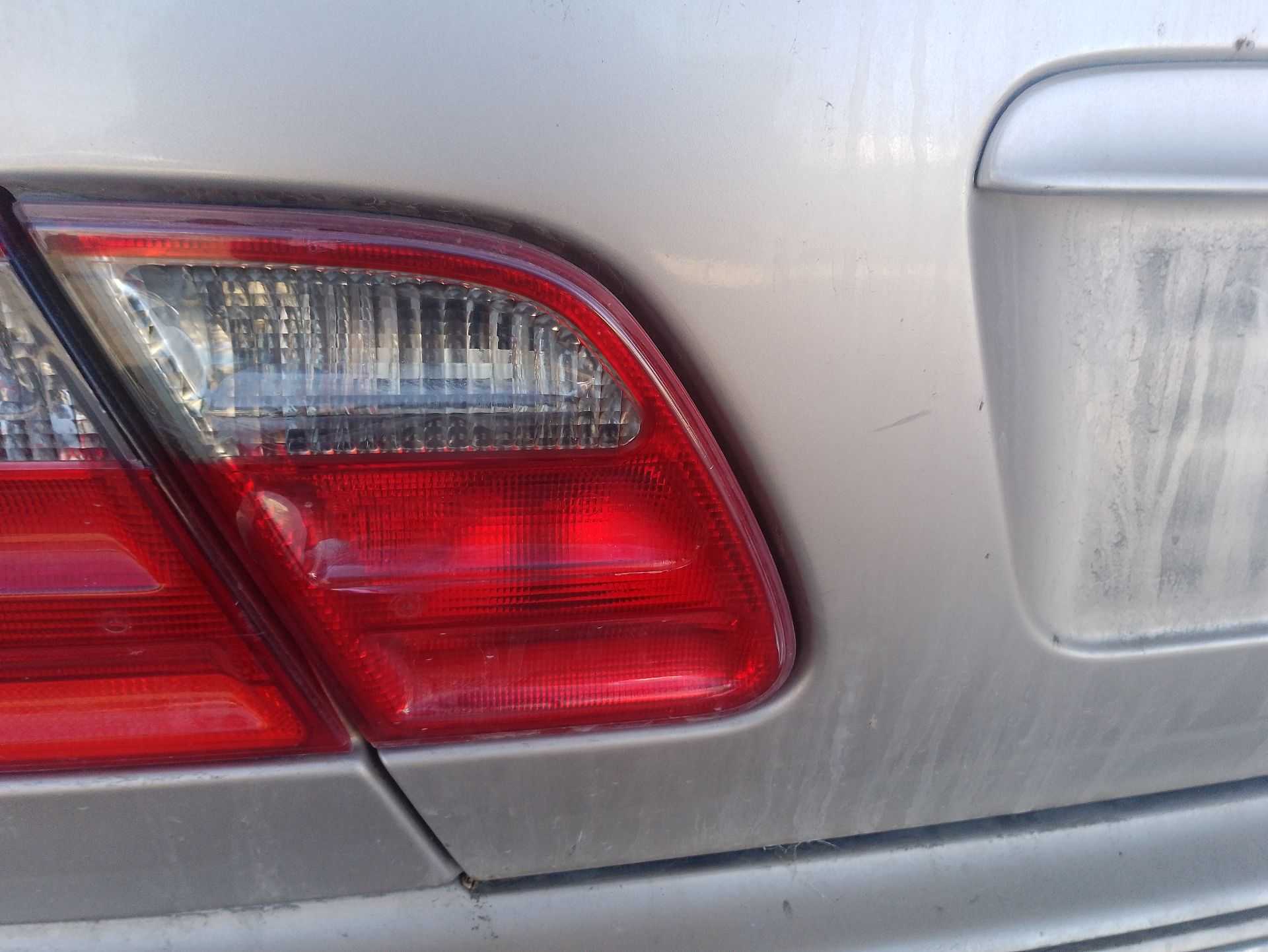 Recambio de piloto porton trasero izquierdo para mercedes-benz clase e (w210) e 240 (210.062) referencia OEM IAM   