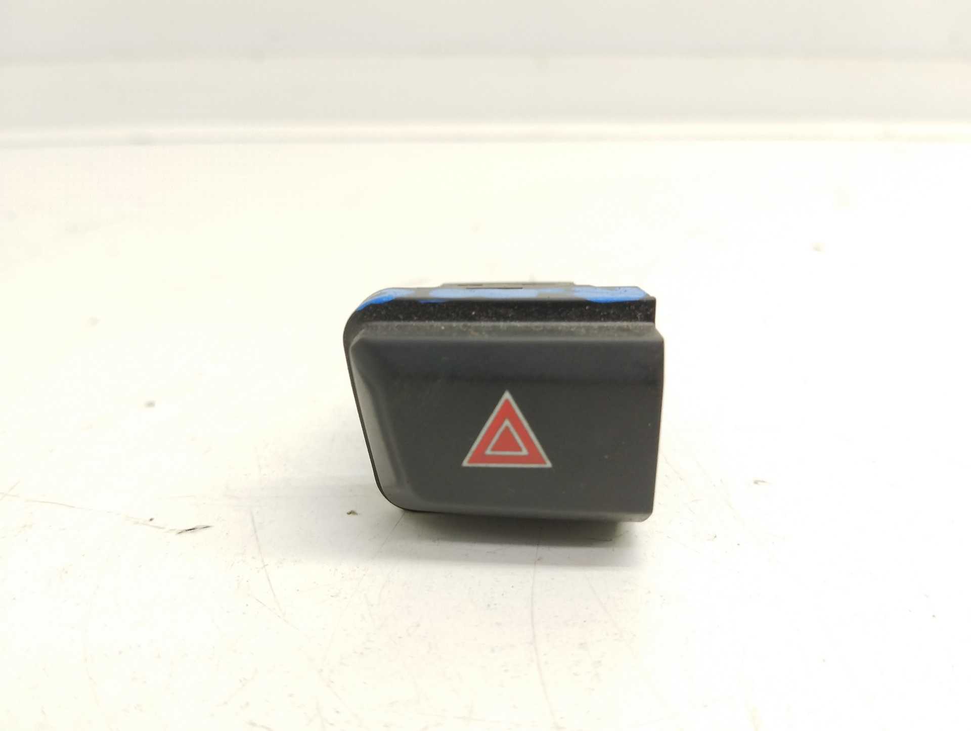 Recambio de mando warning para peugeot 208 1.2 12v e-vti referencia OEM IAM 96750916ZD  