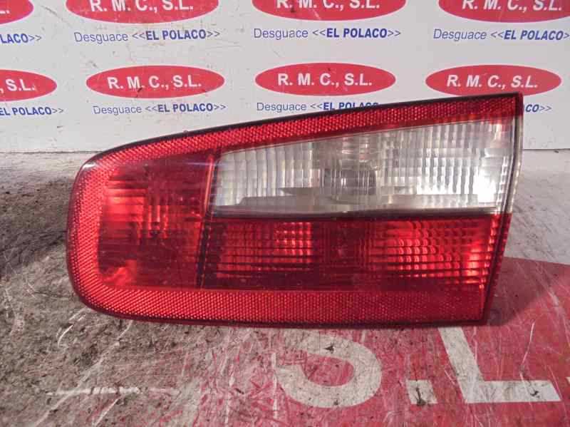 Recambio de piloto porton trasero derecho para renault laguna ii (bg0) 2.2 dci turbodiesel referencia OEM IAM   