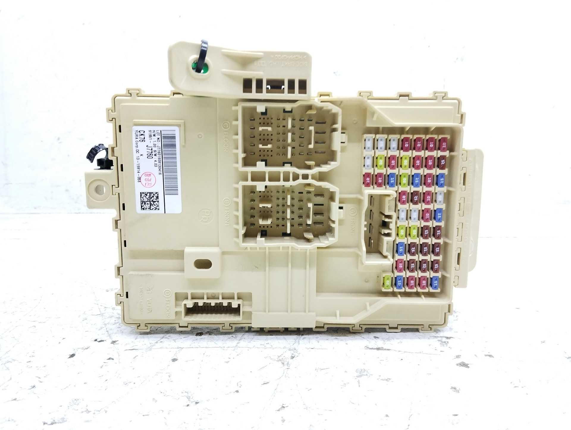 Recambio de caja reles / fusibles para kia xceed drive referencia OEM IAM 91951J7760  