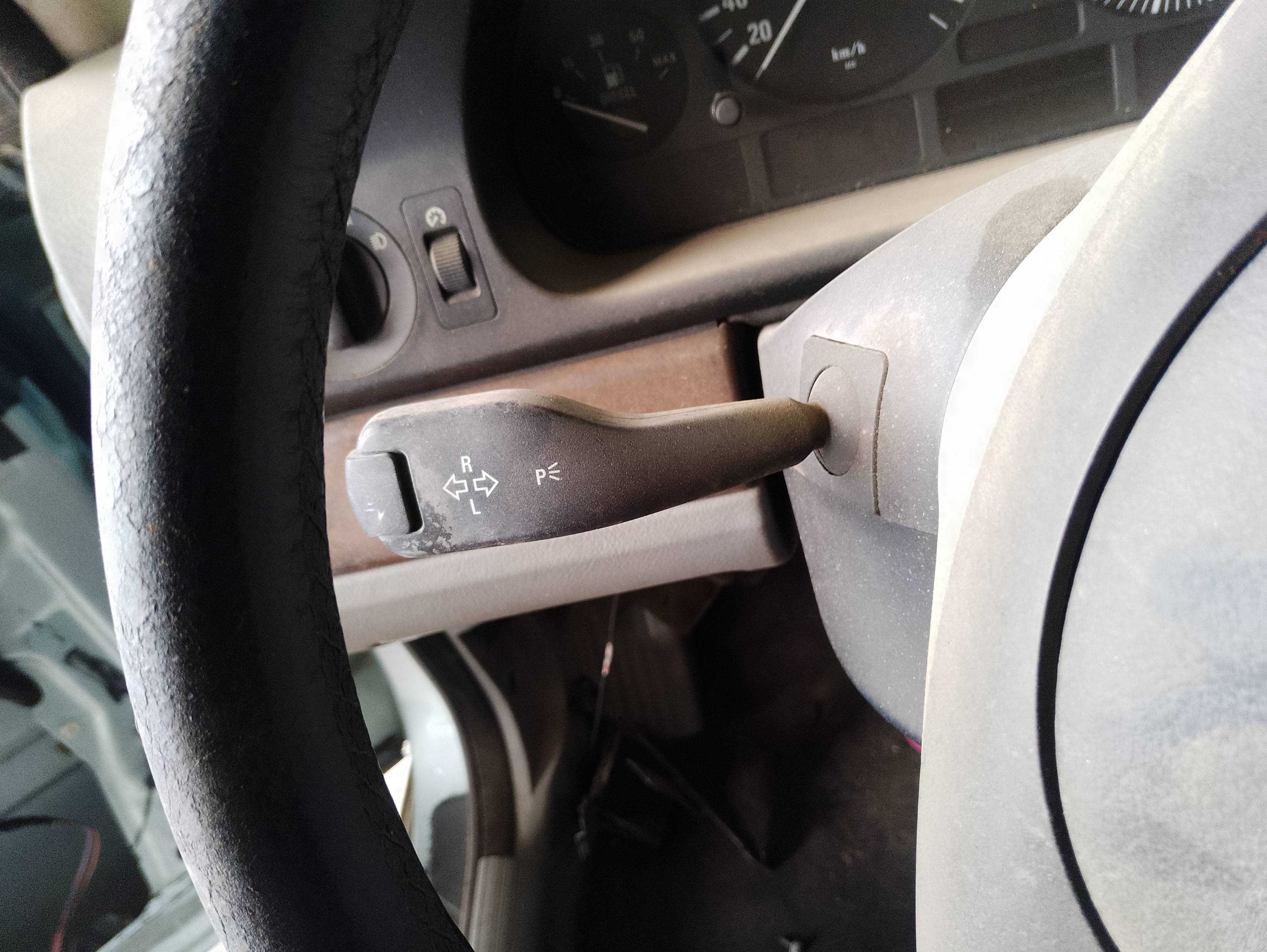 Recambio de mando intermitentes para bmw serie 5 berlina (e39) 525d referencia OEM IAM   