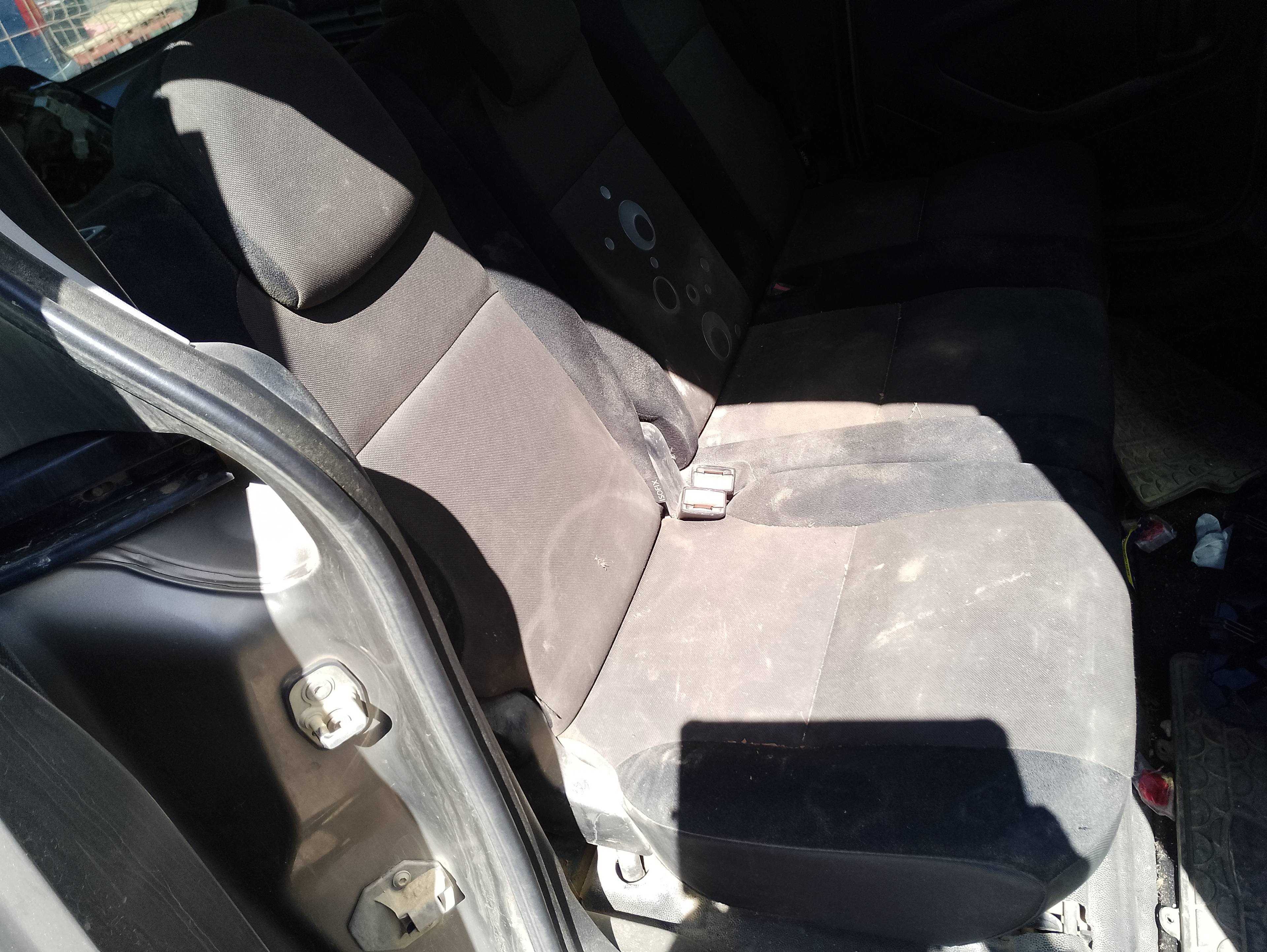 Recambio de asientos traseros para citroën berlingo station wagon xtr referencia OEM IAM   