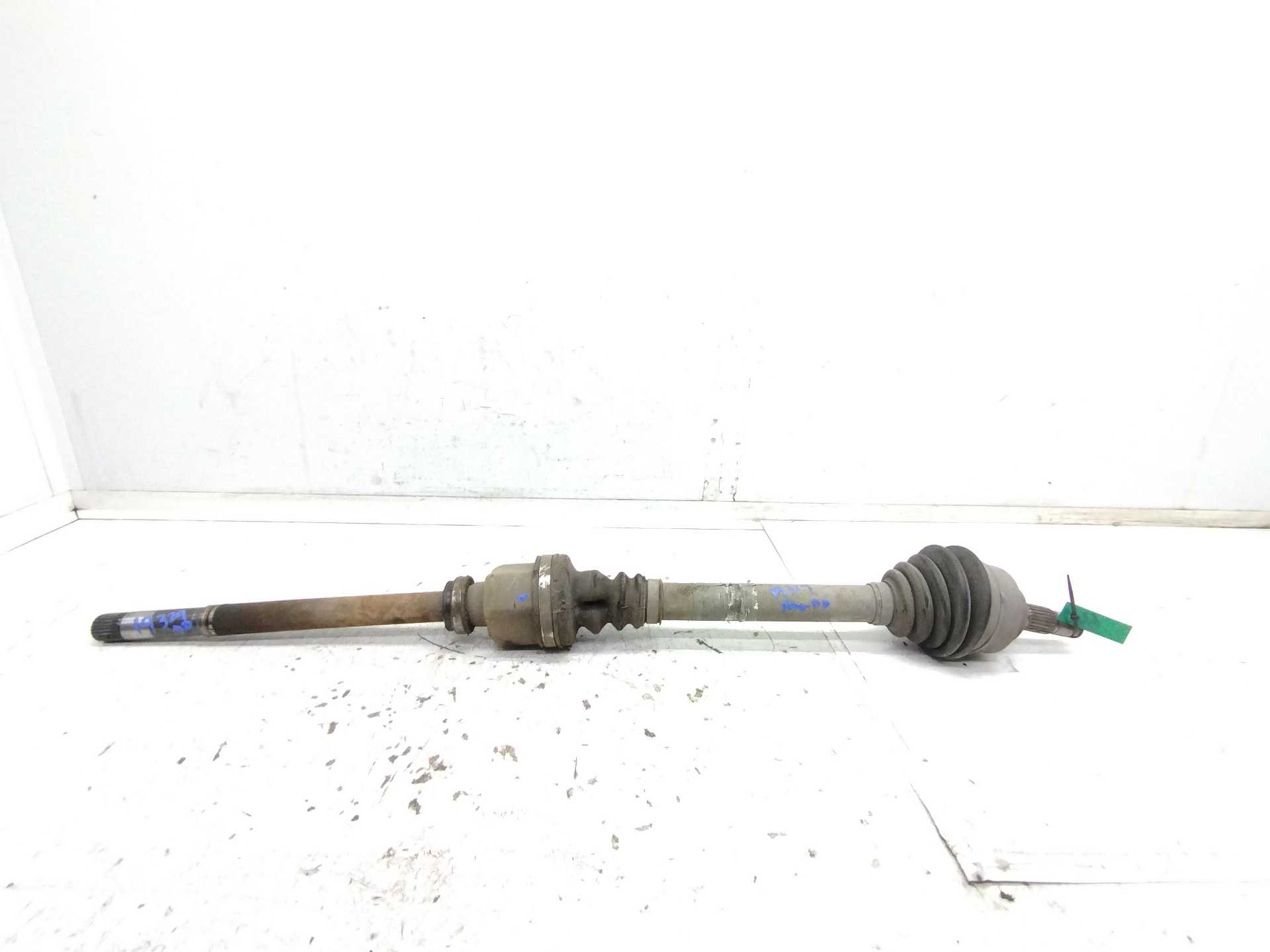 Recambio de transmision delantera derecha para citroën c4 berlina collection referencia OEM IAM  3273LP 3273AE