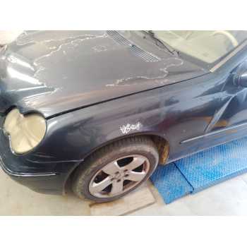 Recambio de aleta delantera izquierda para mercedes-benz clase c (w203) berlina 200 cdi (203.004) referencia OEM IAM   