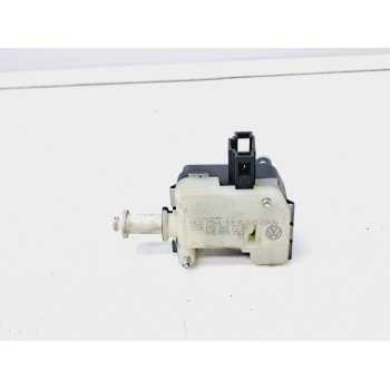 MOTOR CIERRE CENTRALIZADO TAPA COMBUSTIBLE 1T0810773A 1K5959782 HELLA