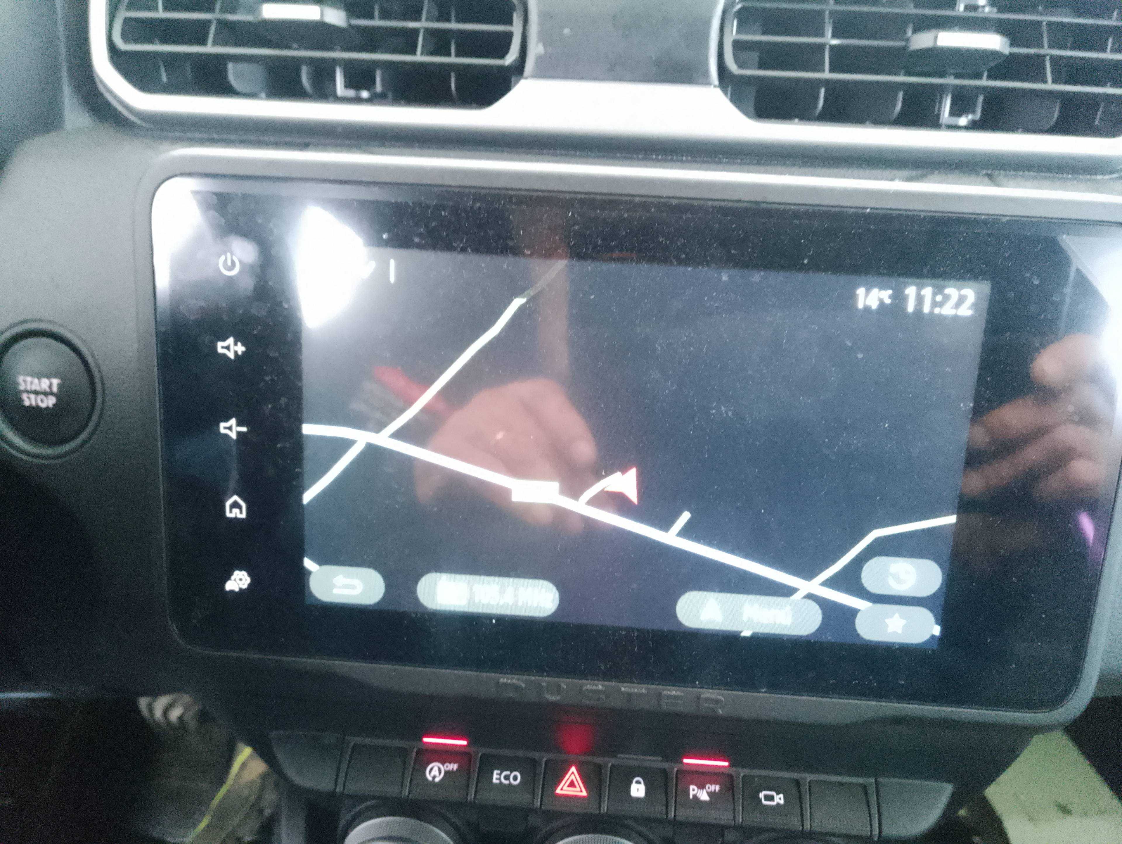Recambio de pantalla multifuncion para dacia duster ii comfort referencia OEM IAM 289151605R  