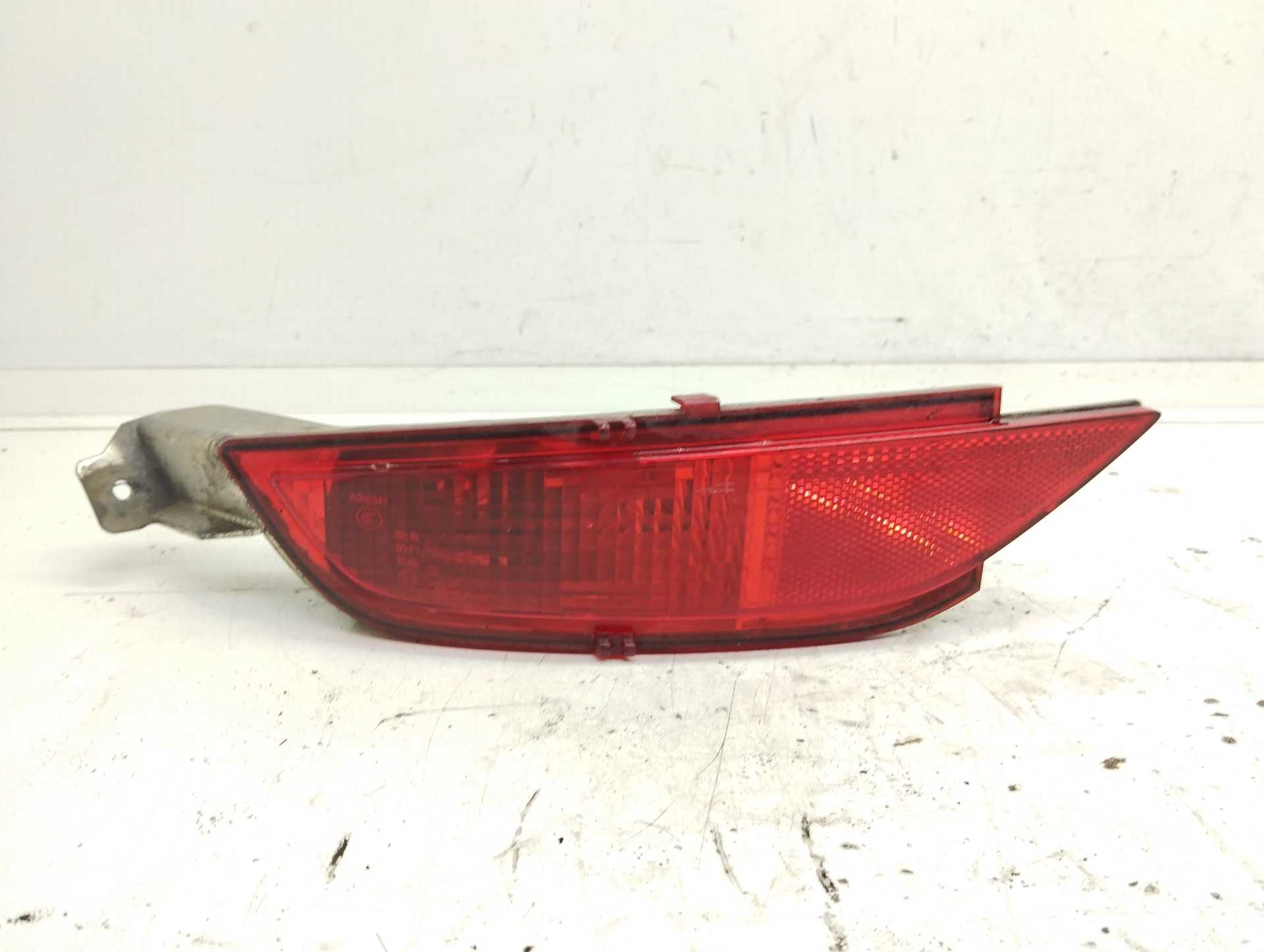 Recambio de faro antiniebla trasero izquierdo para ford c-max titanium referencia OEM IAM 8A6115K273  