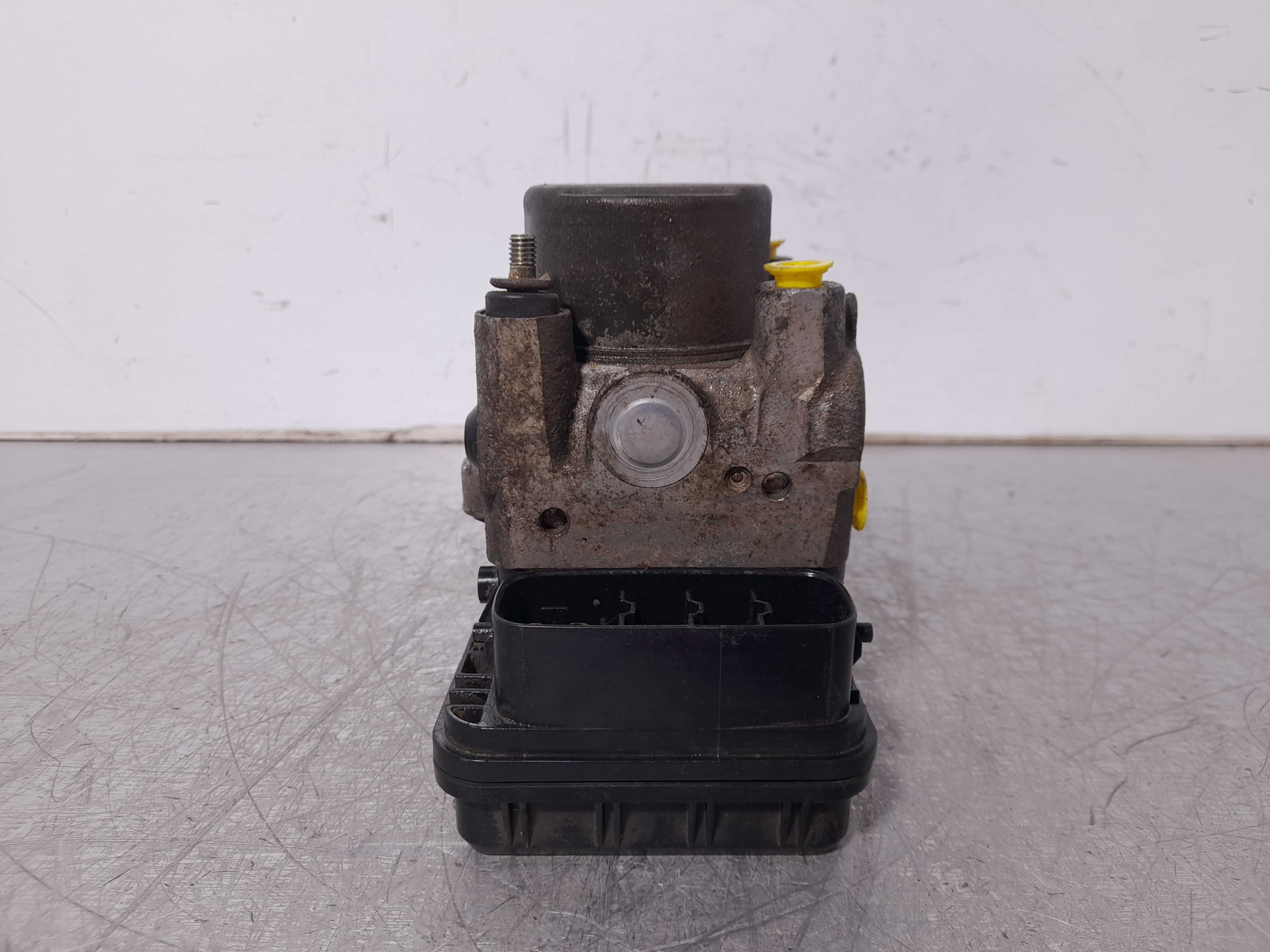 Recambio de abs para toyota rav 4 (a2) 1.8 16v cat referencia OEM IAM 4451042070 DENSO 