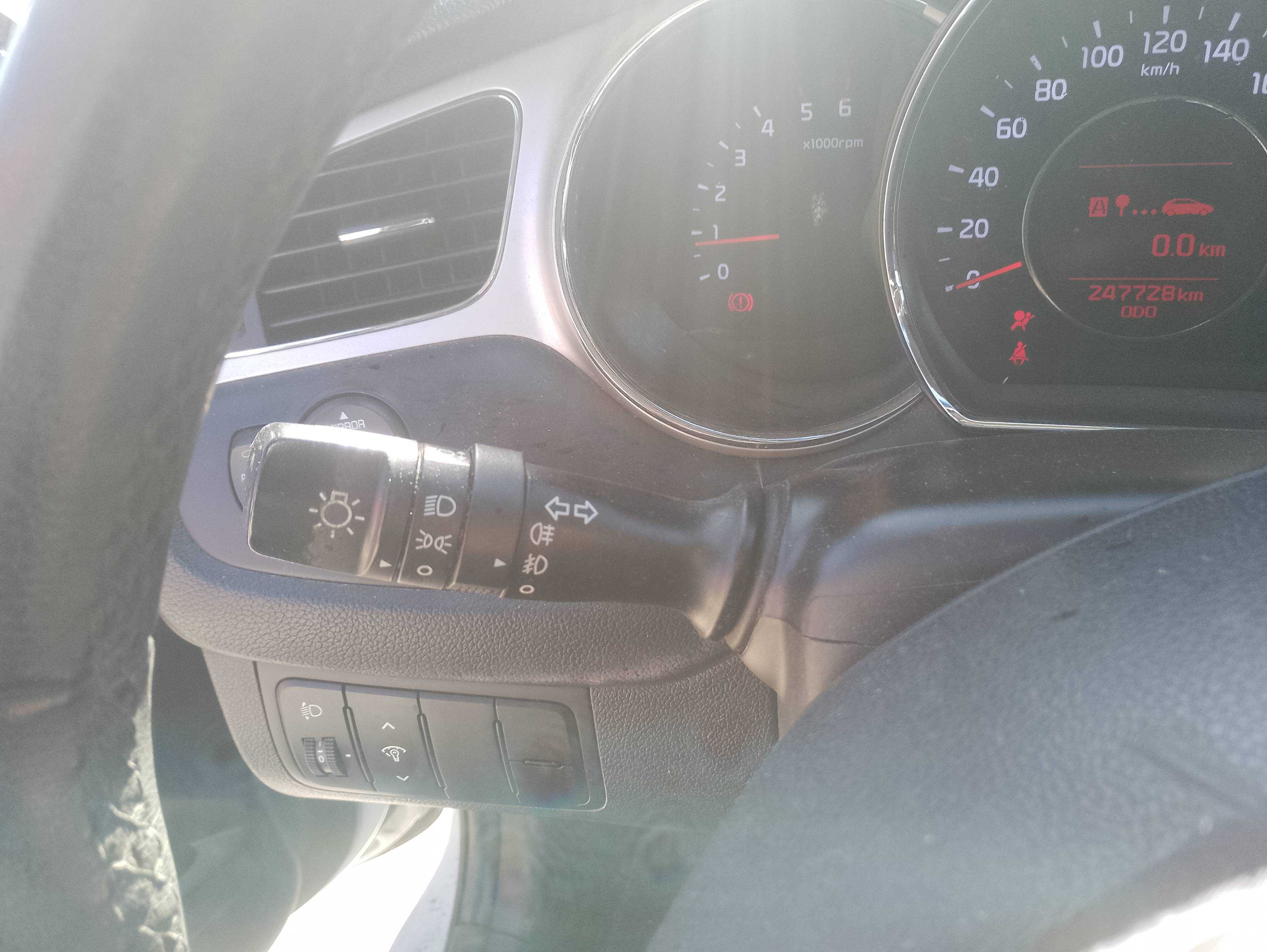 Recambio de mando luces para kia cee´d business referencia OEM IAM   