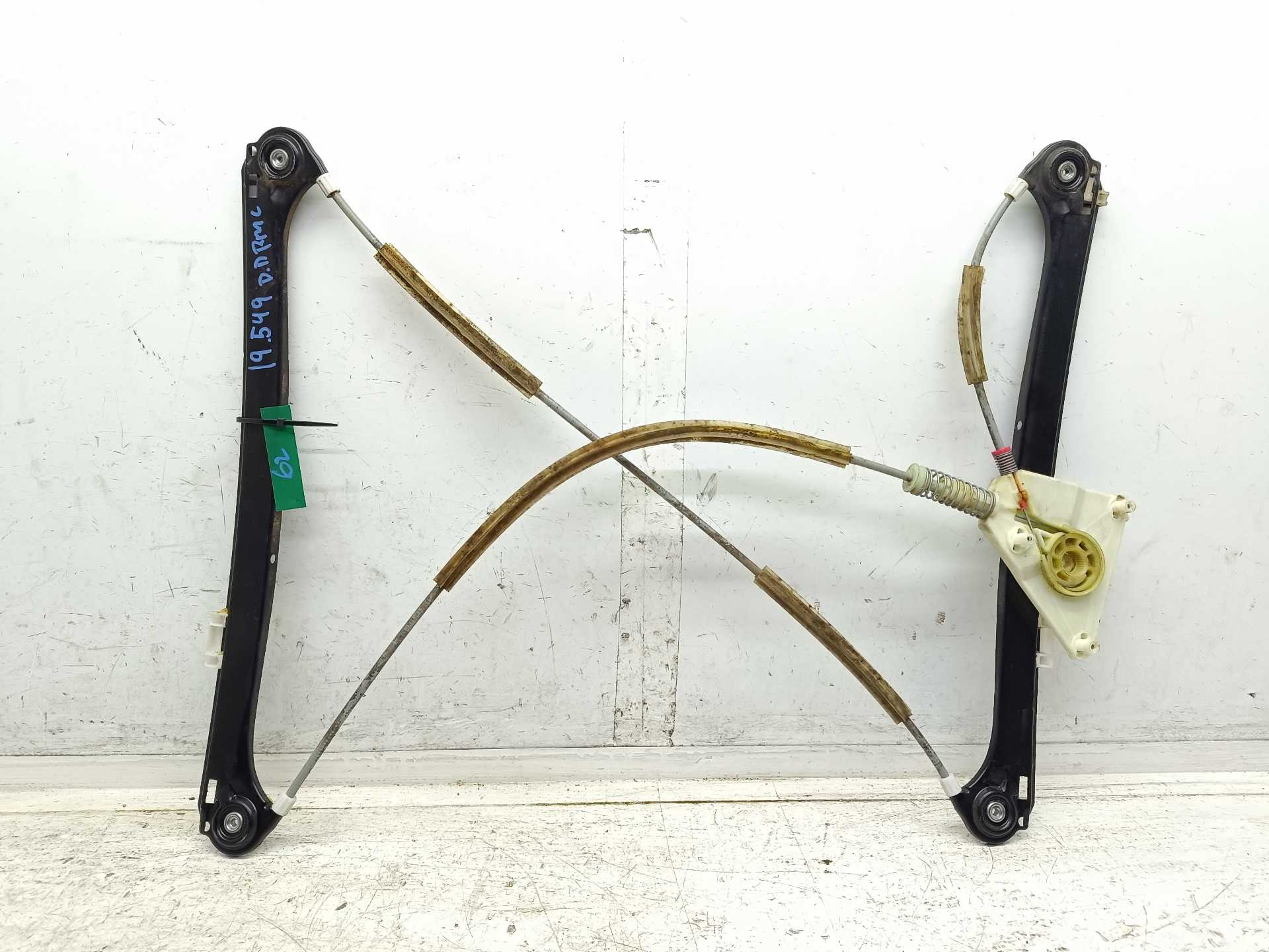 Recambio de elevalunas delantero derecho para audi a3 (8p) 1.9 tdi ambiente referencia OEM IAM 8P4837462C  