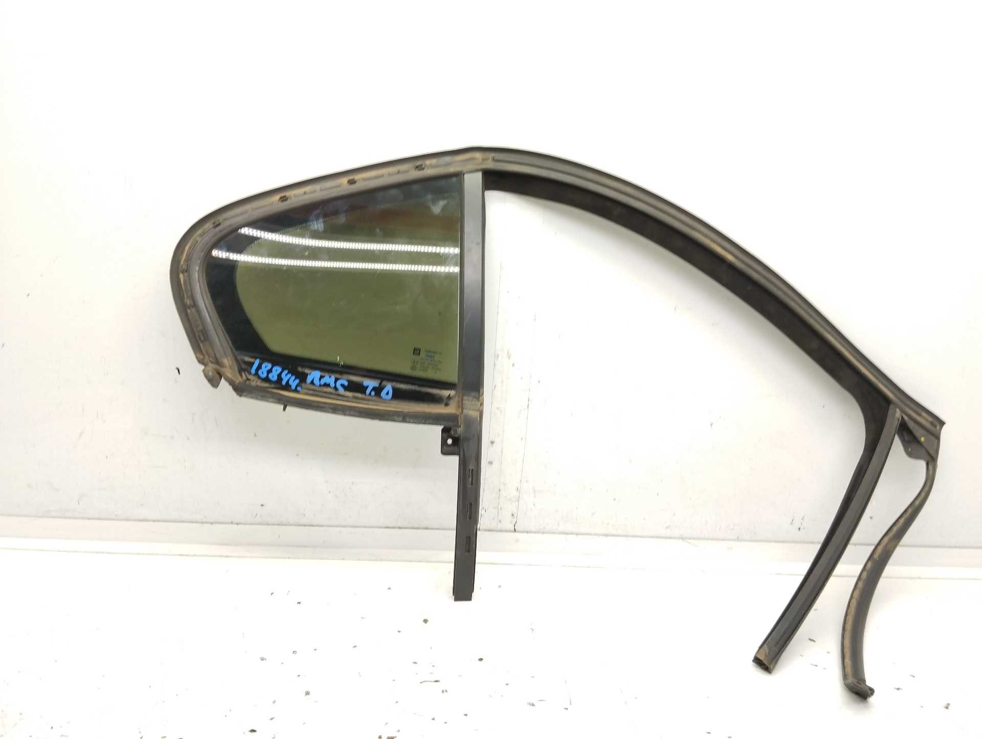 Recambio de luna custodia trasera derecha para opel insignia berlina selective referencia OEM IAM 43R000055 13319256 