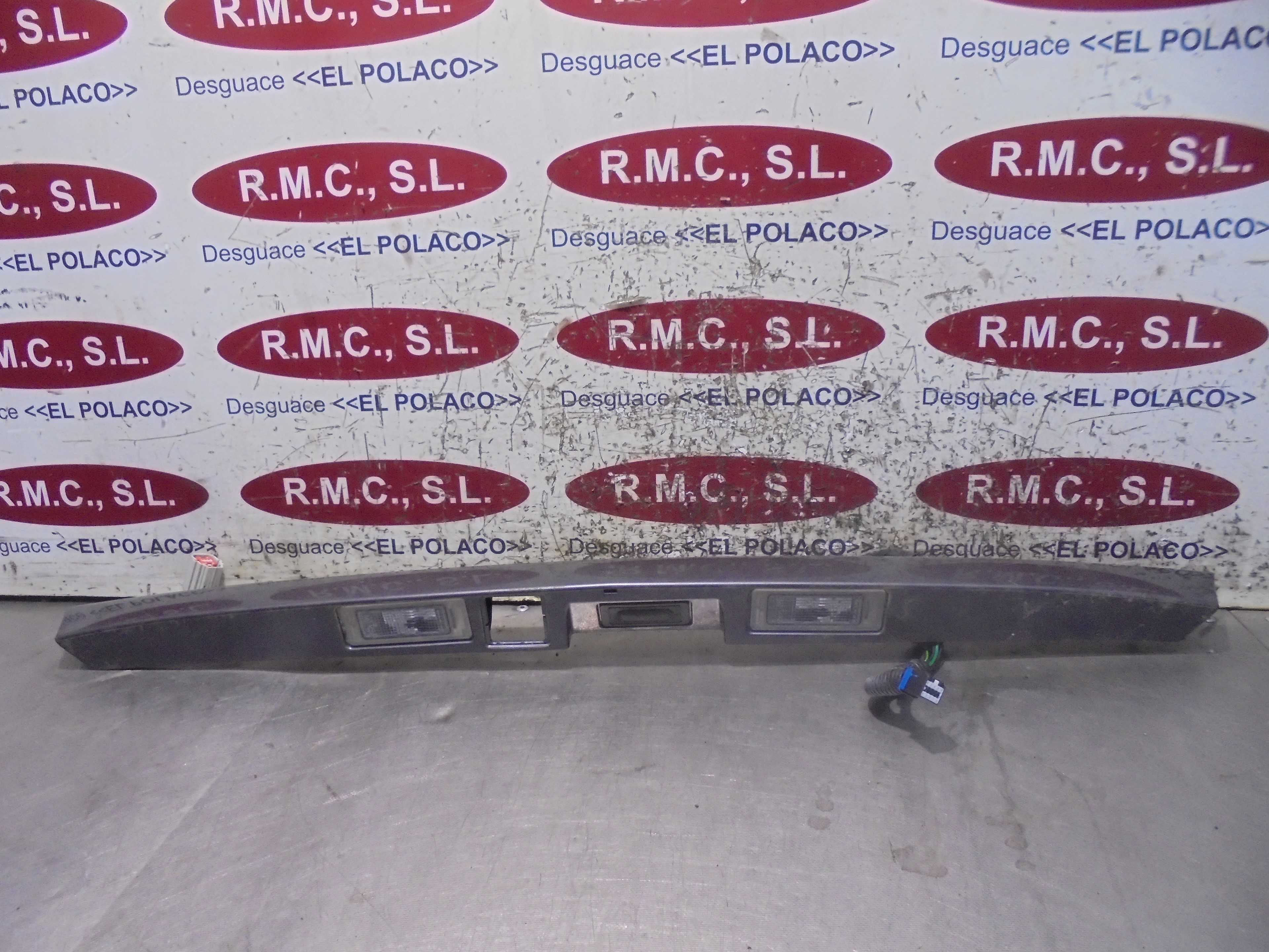Recambio de maneta exterior porton para chevrolet cruze station wagon lt+ referencia OEM IAM   