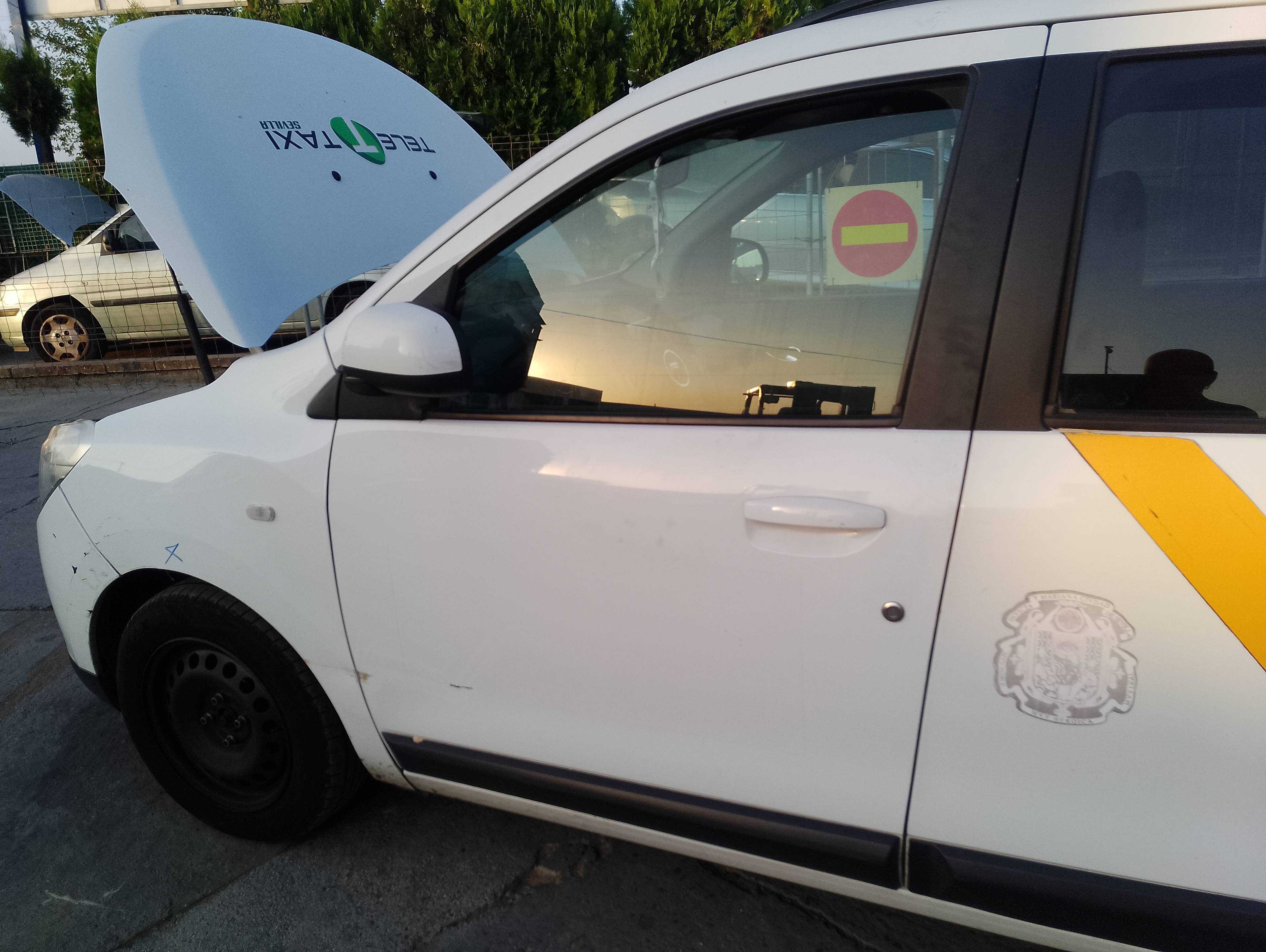 Recambio de puerta delantera izquierda para dacia lodgy ambiance referencia OEM IAM   