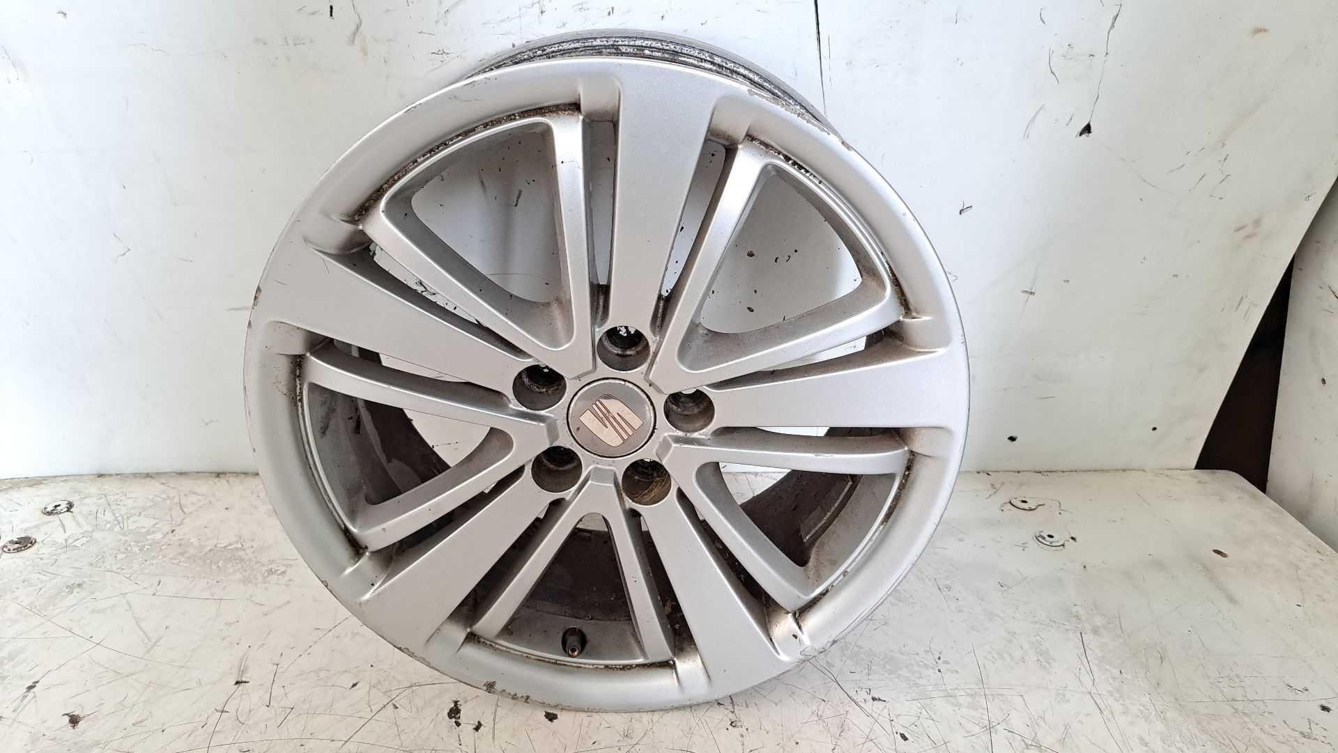 Recambio de llanta para seat ibiza (6j5) reference referencia OEM IAM r16 6j0601025d 
