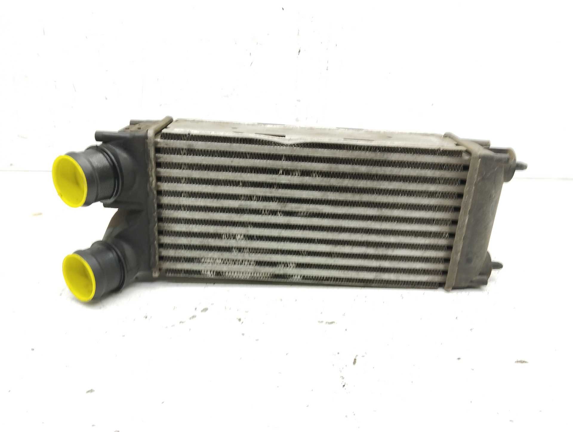 Recambio de intercooler para citroën c4 berlina collection referencia OEM IAM 9656503980 992507M VALEO