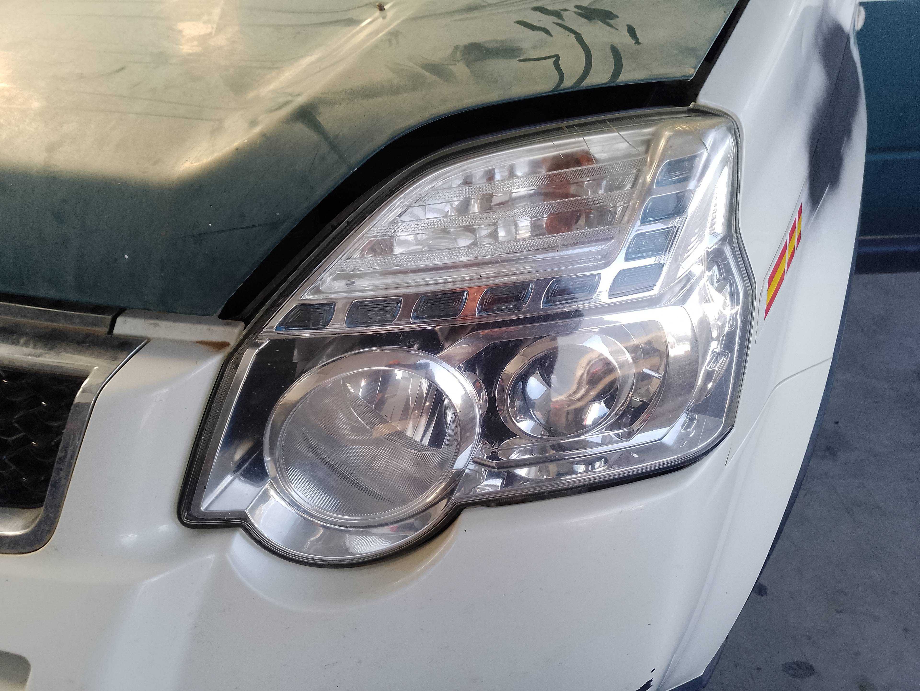 Recambio de faro izquierdo para nissan x-trail (t31) le referencia OEM IAM   