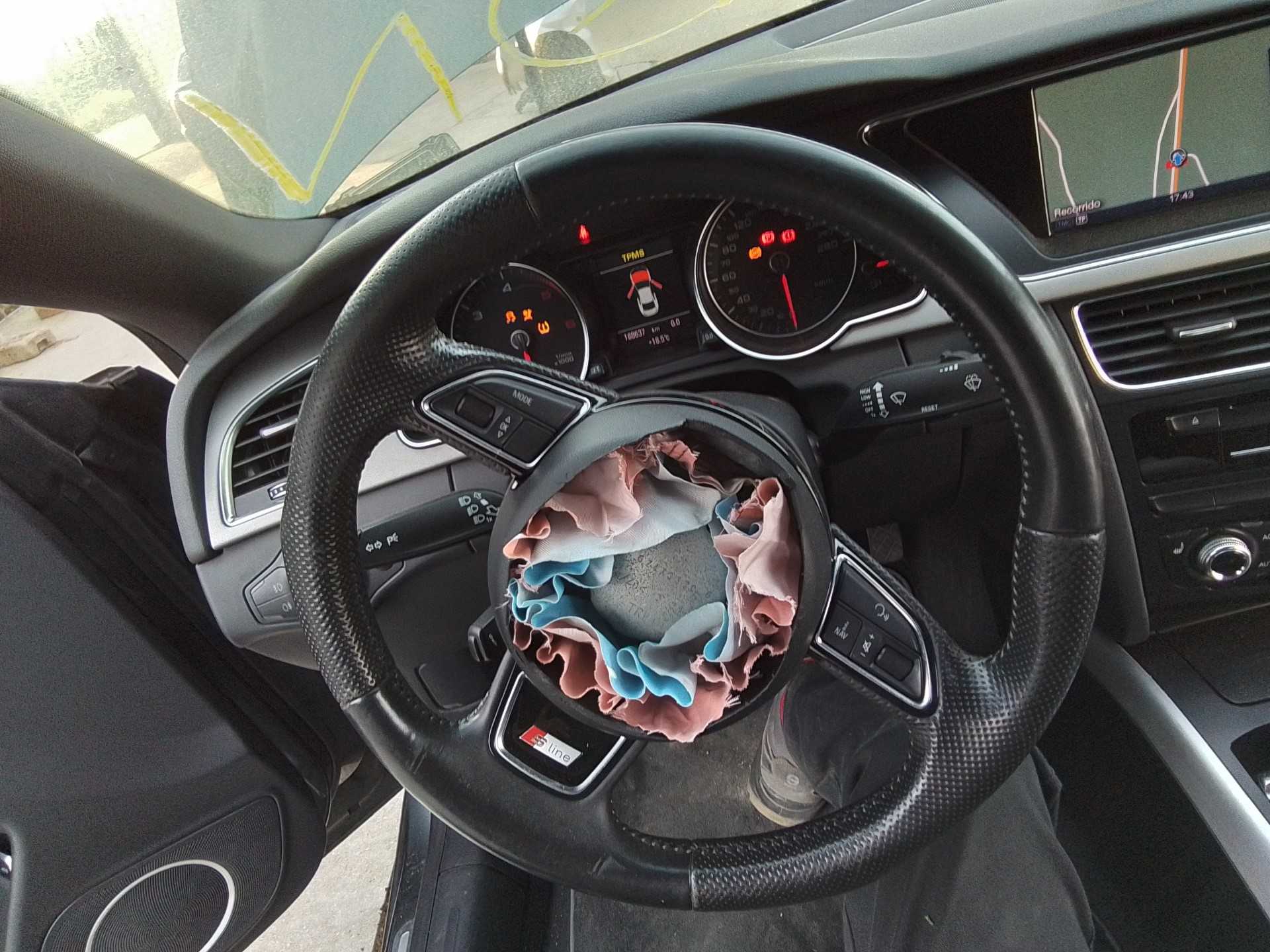Recambio de volante para audi a5 coupe (8t) 3.0 v6 24v tdi referencia OEM IAM 8K0419091CA  