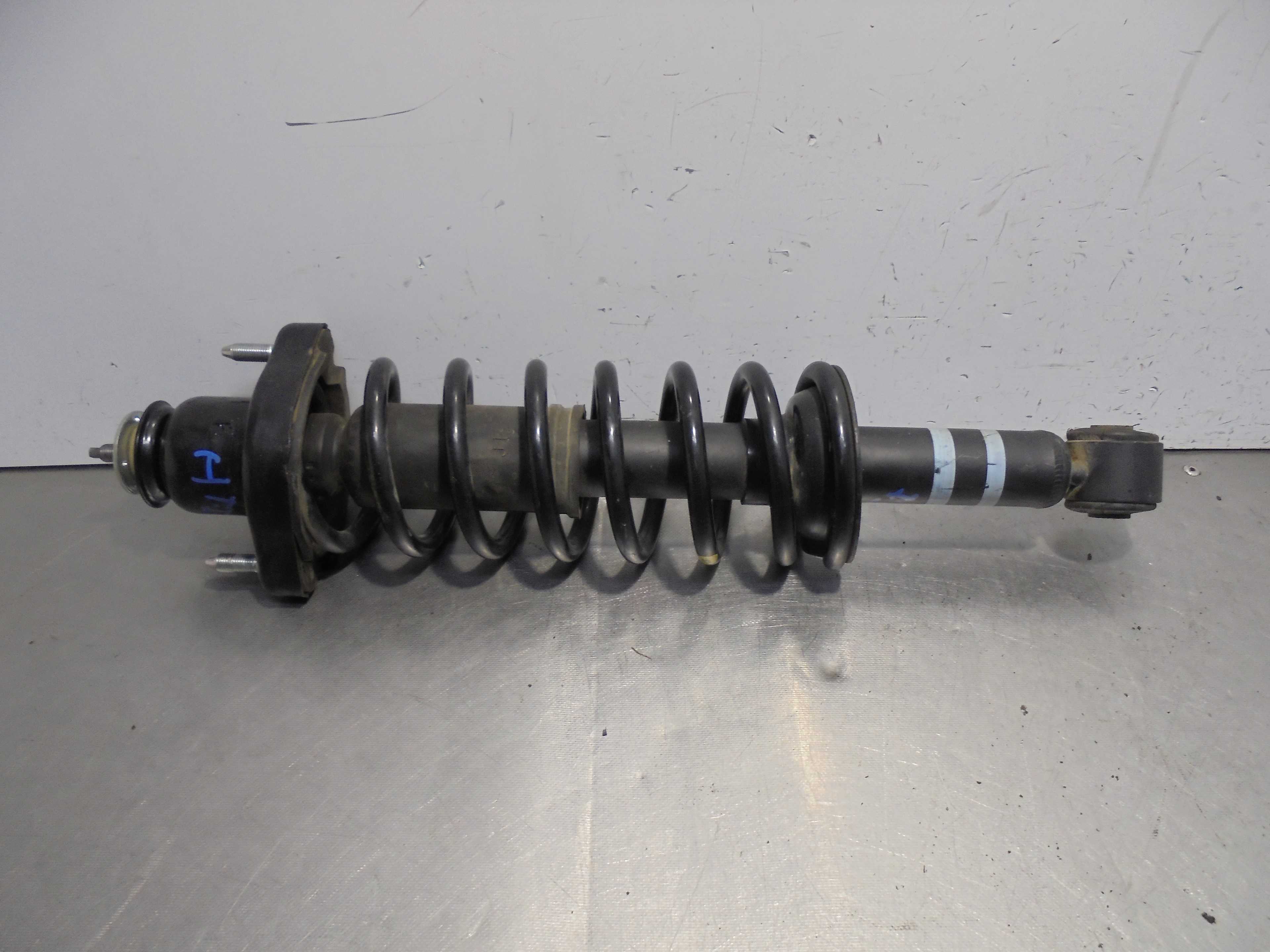 Recambio de amortiguador trasero izquierdo para mitsubishi asx (ga0w) challenge 2wd referencia OEM IAM 4162A192  