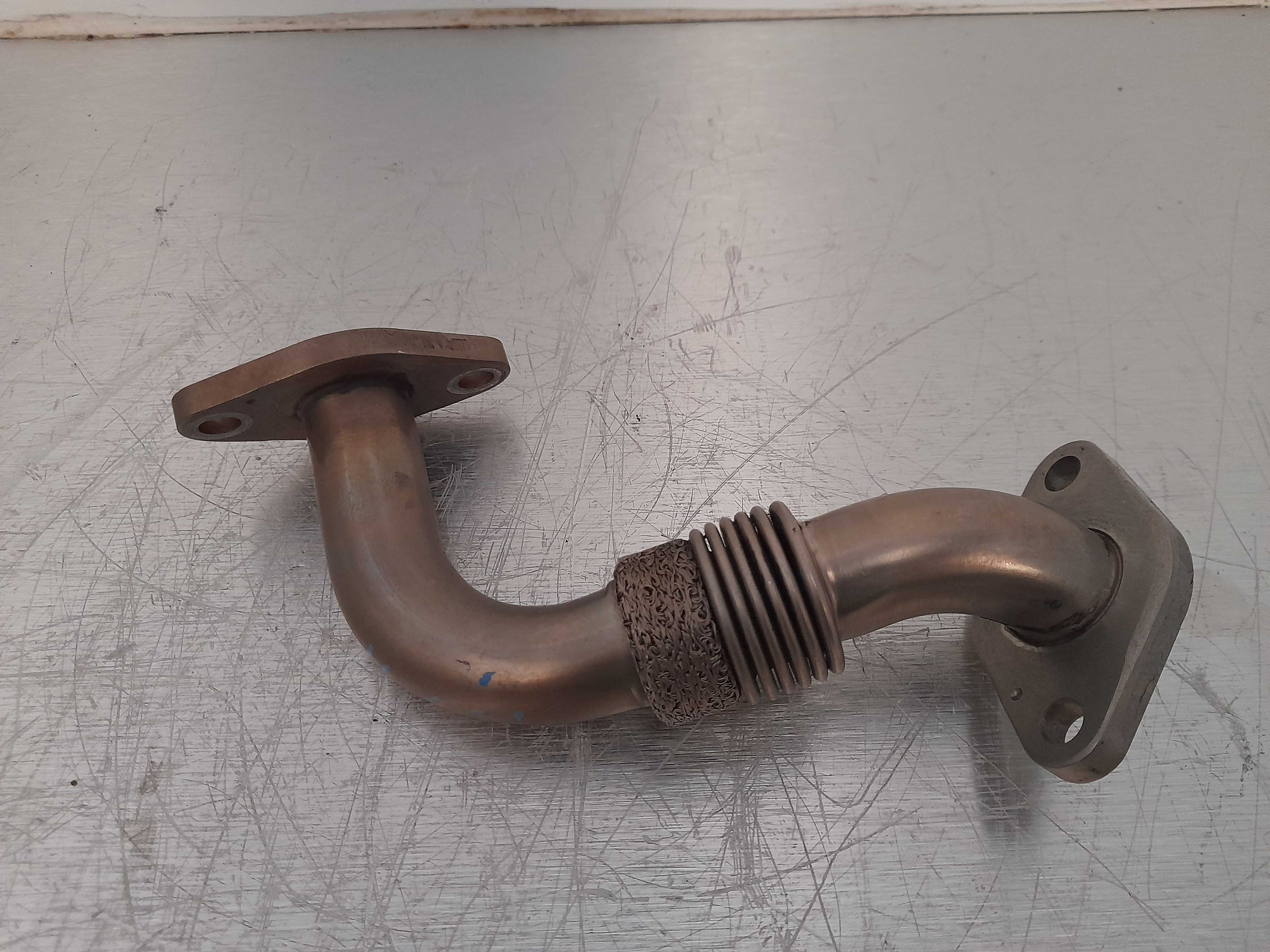 Recambio de tubo admision valvula egr para volkswagen passat berlina (3b3) 1.9 tdi referencia OEM IAM 038131521AJ  