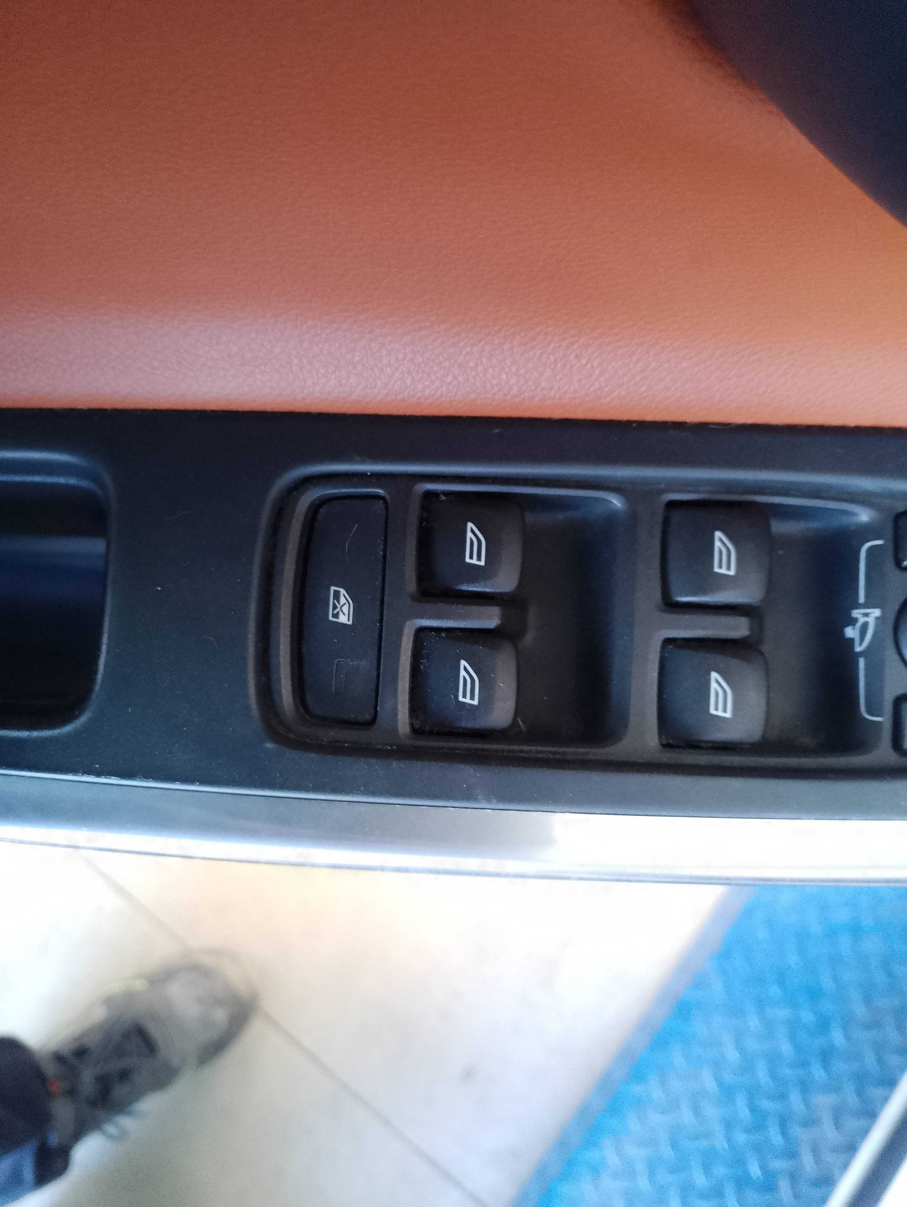 Recambio de mando elevalunas delantero izquierdo para volvo v60 kombi plug-in hybrid awd referencia OEM IAM   