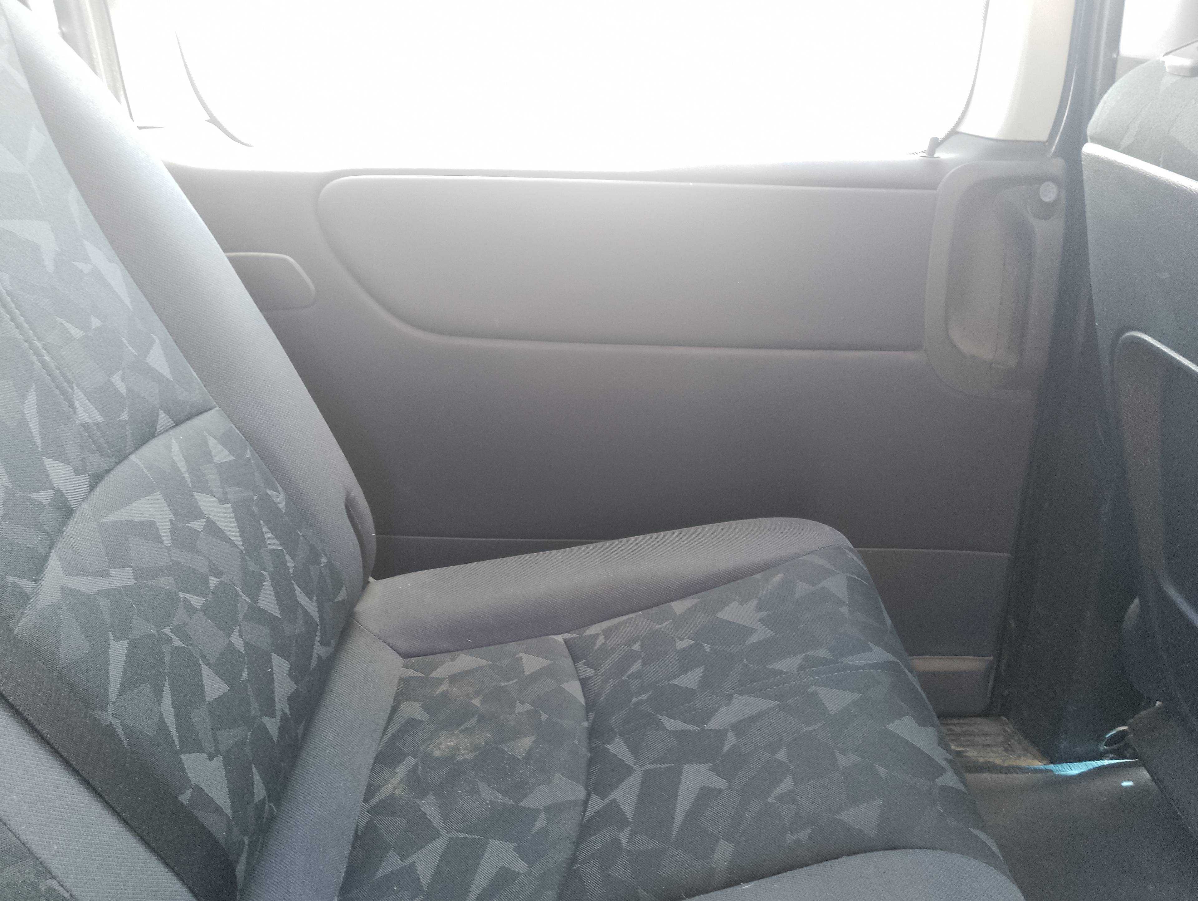 Recambio de guarnecido puerta trasera izquierda para mercedes-benz vaneo (w414) furgoneta compacta 1.6 (414.700) referencia OEM 
