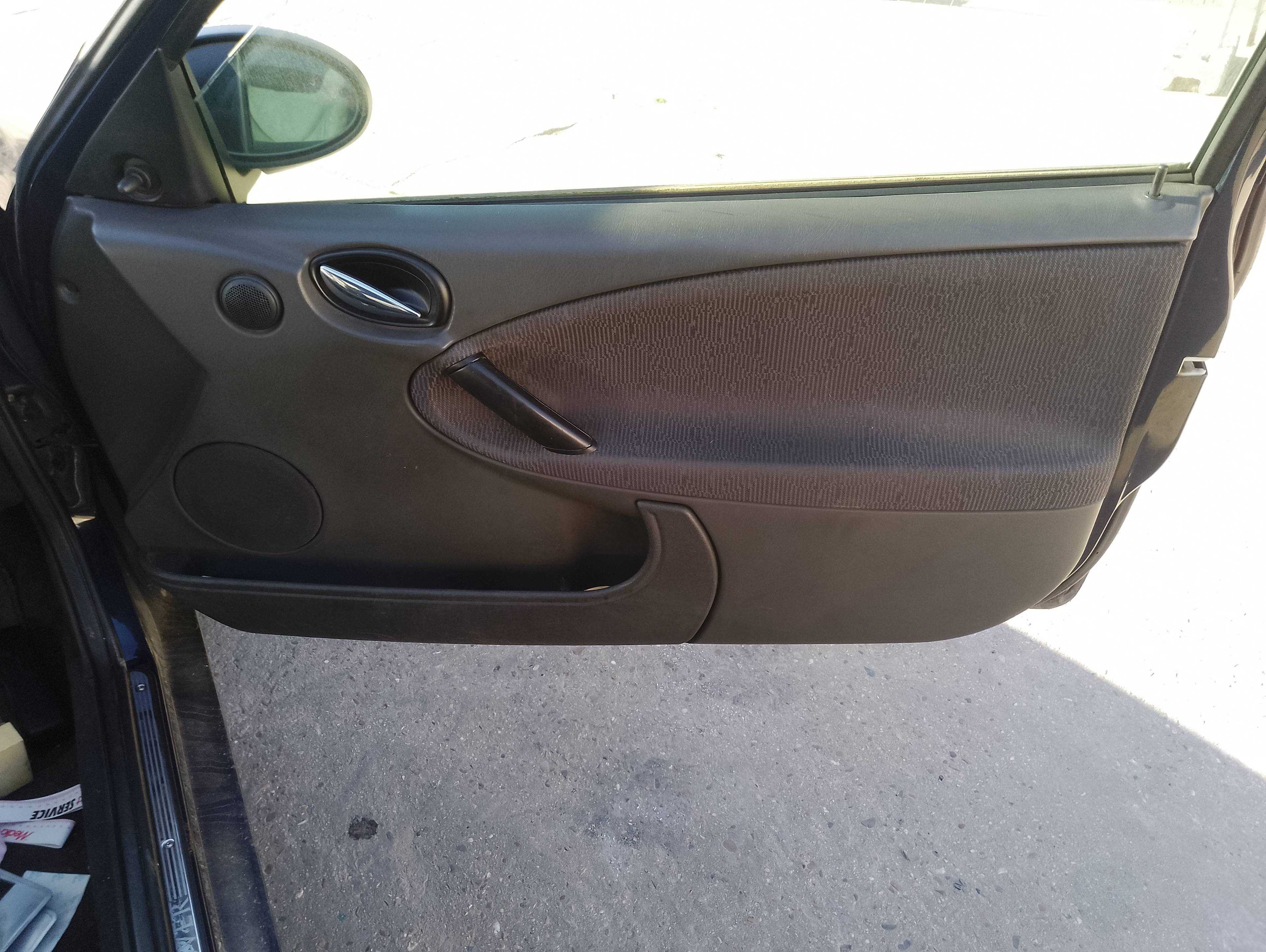 Recambio de guarnecido puerta delantera derecha para mg serie 25 (rf) 2.0 idt cat referencia OEM IAM   