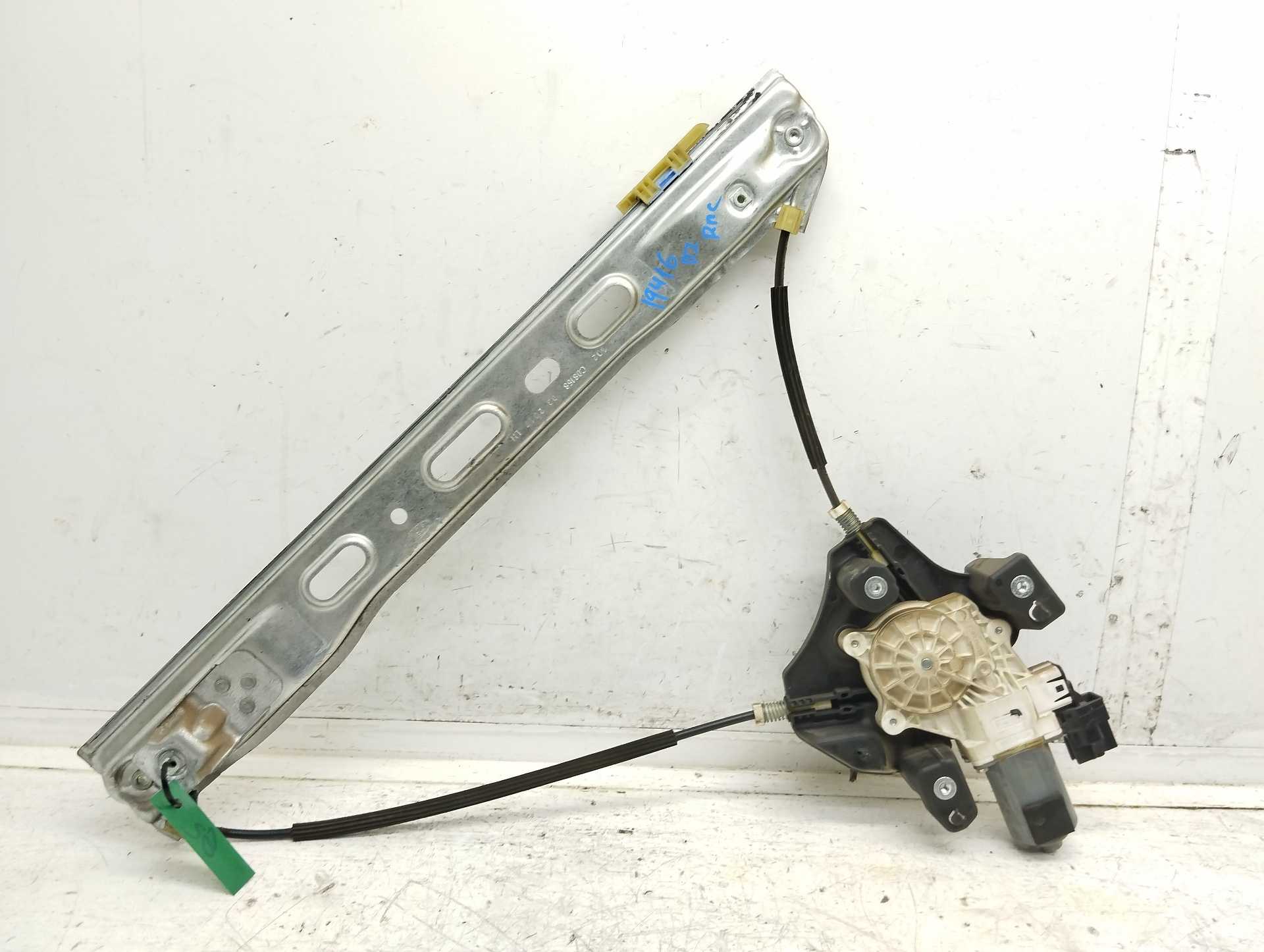 Recambio de elevalunas delantero izquierdo para ford transit connect furgon 200 l1 ambiente referencia OEM IAM A65065113  