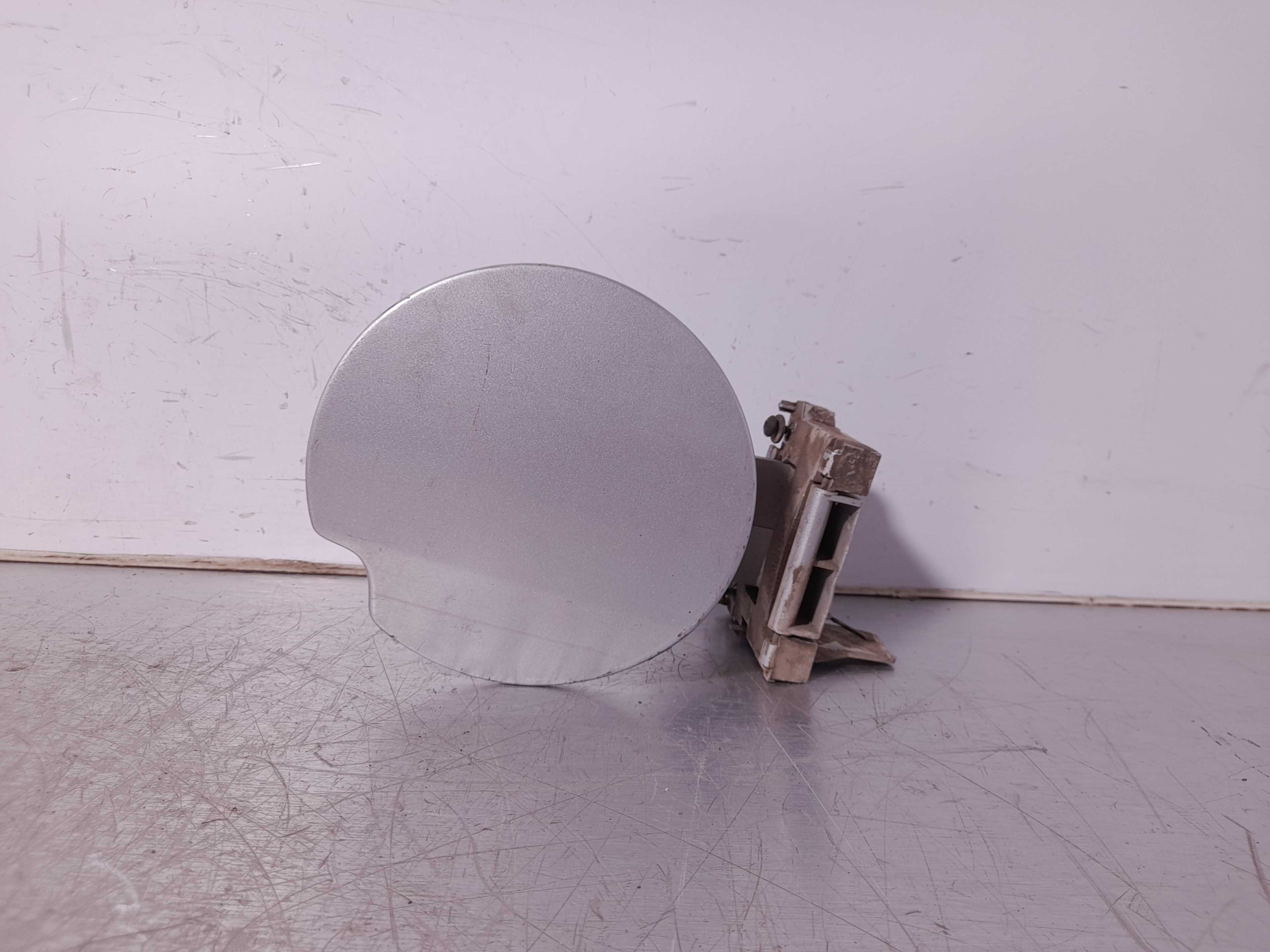 Recambio de tapa exterior combustible para peugeot 307 (s1) xr clim referencia OEM IAM   