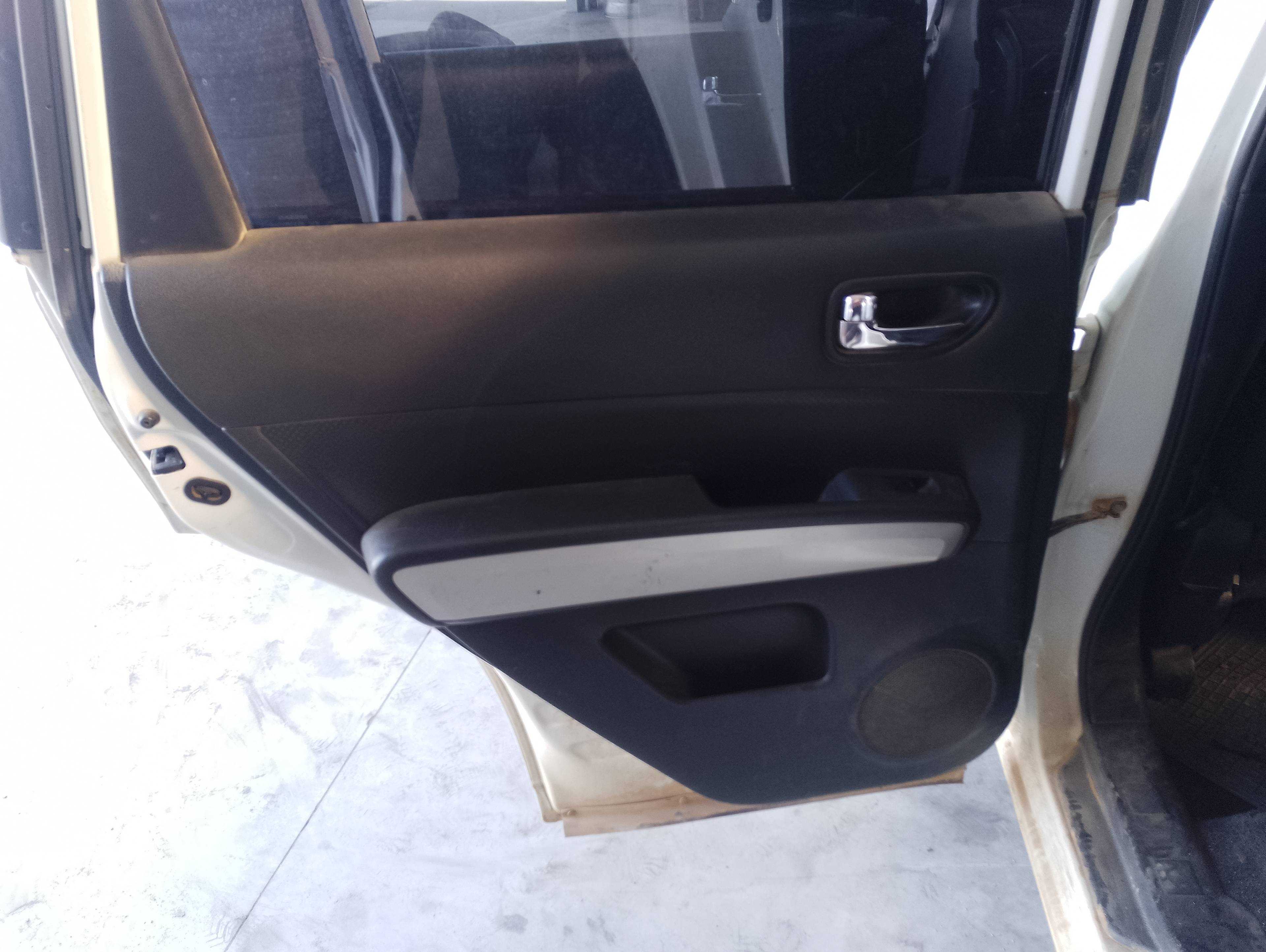 Recambio de guarnecido puerta trasera izquierda para nissan x-trail (t31) le referencia OEM IAM   