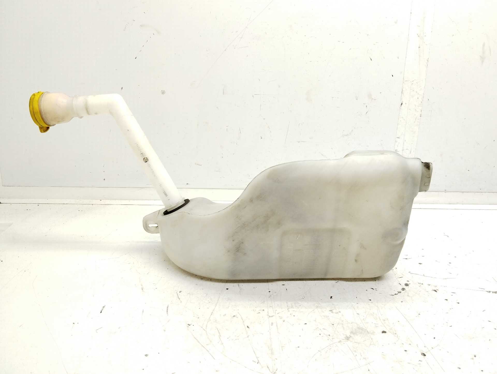 Recambio de deposito limpia para renault megane iii berlina 5 p 1.2 16v referencia OEM IAM 289108770R  