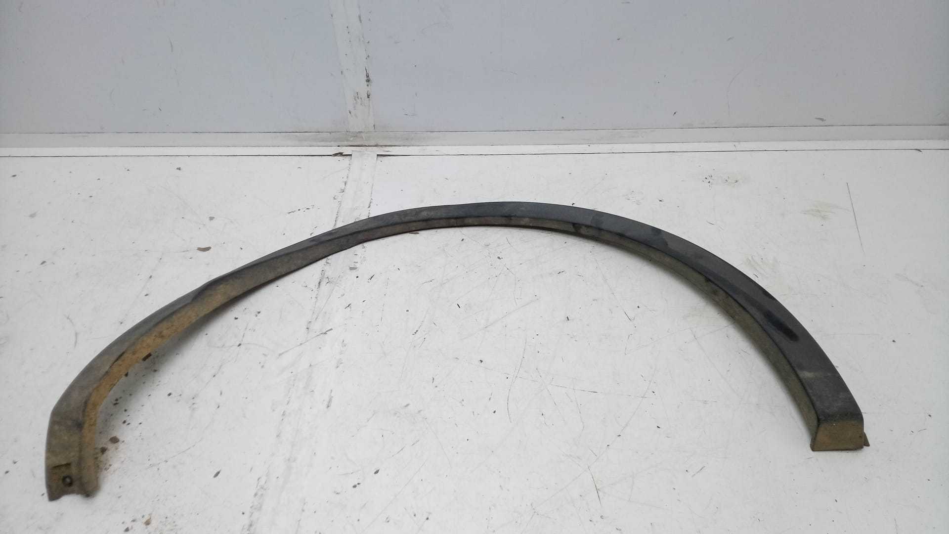 Recambio de aletin trasero derecho para renault kadjar bose edition referencia OEM IAM  788743595R 