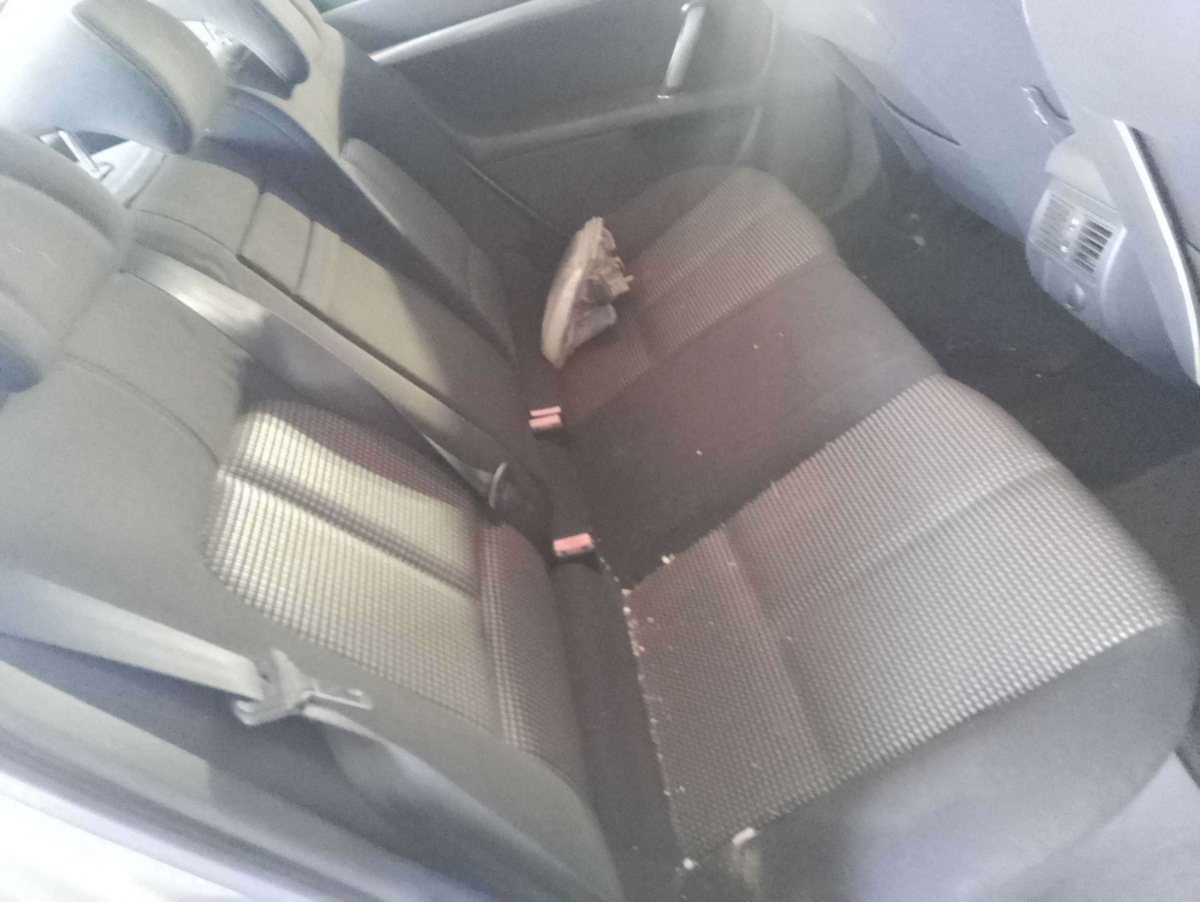 Recambio de asientos traseros para peugeot 407 st confort referencia OEM IAM   