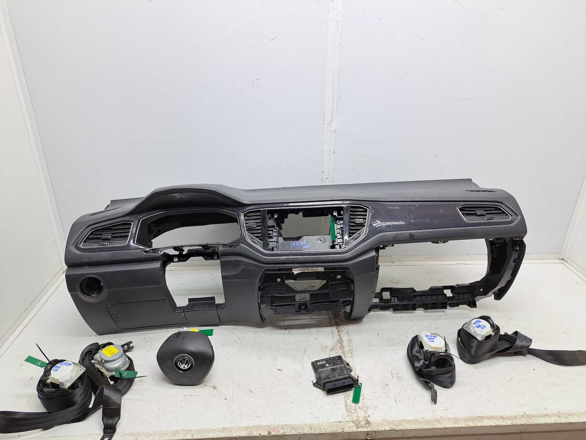 Recambio de kit airbag para volkswagen t-roc advance r-line referencia OEM IAM  3Q0959655 