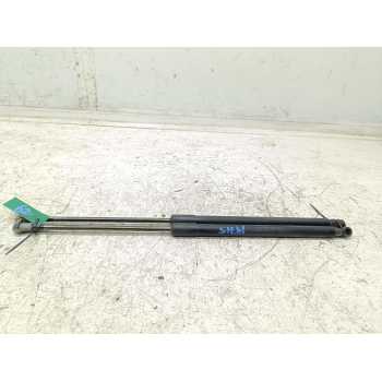 AMORTIGUADORES MALETERO / PORTON 90450EY10A 