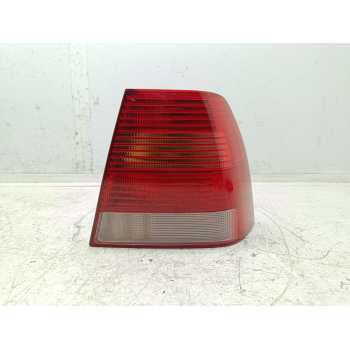 PILOTO TRASERO DERECHO 1J5945257 