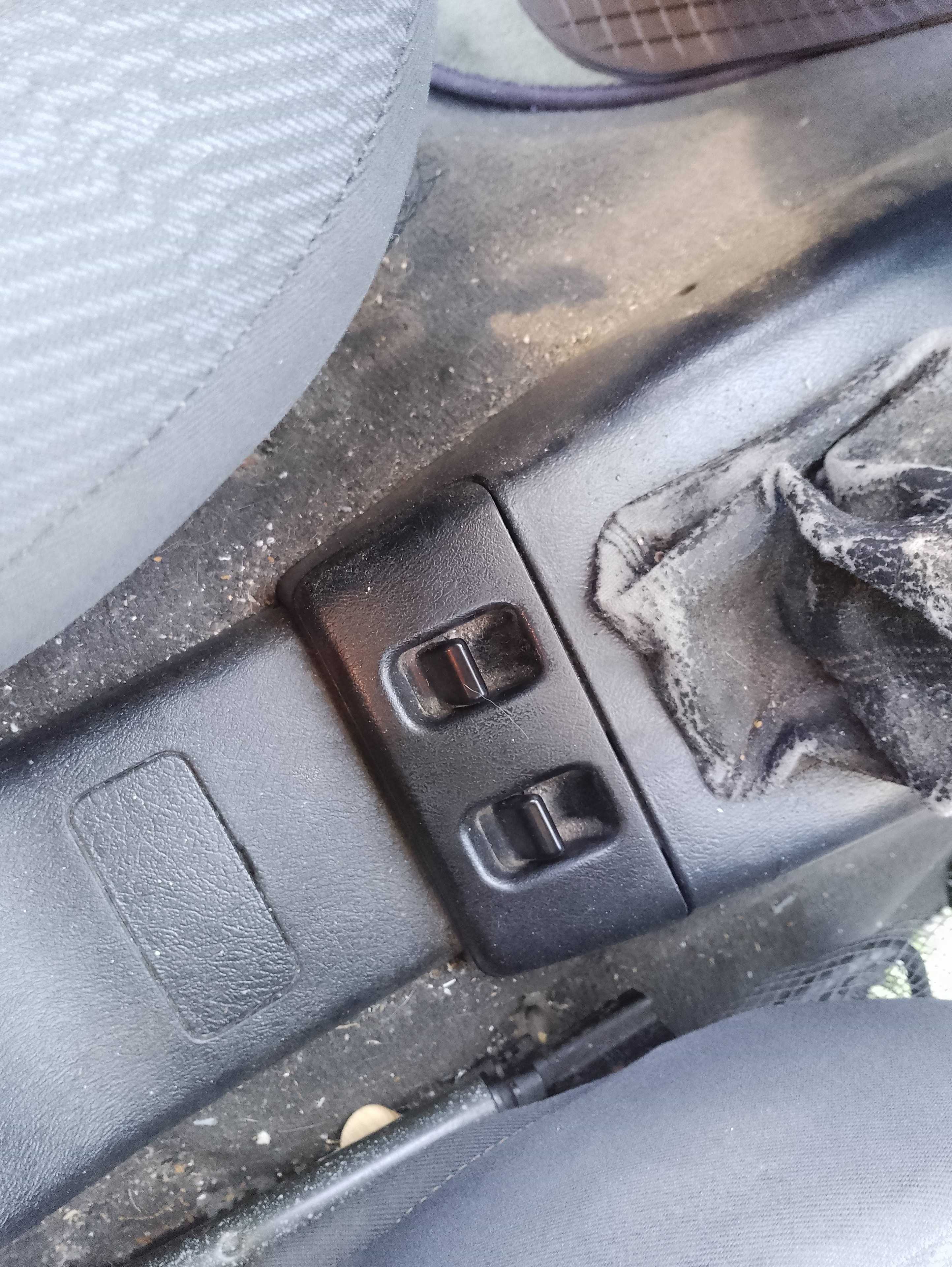 Recambio de mando elevalunas delantero izquierdo para mg serie 25 (rf) 2.0 idt cat referencia OEM IAM   