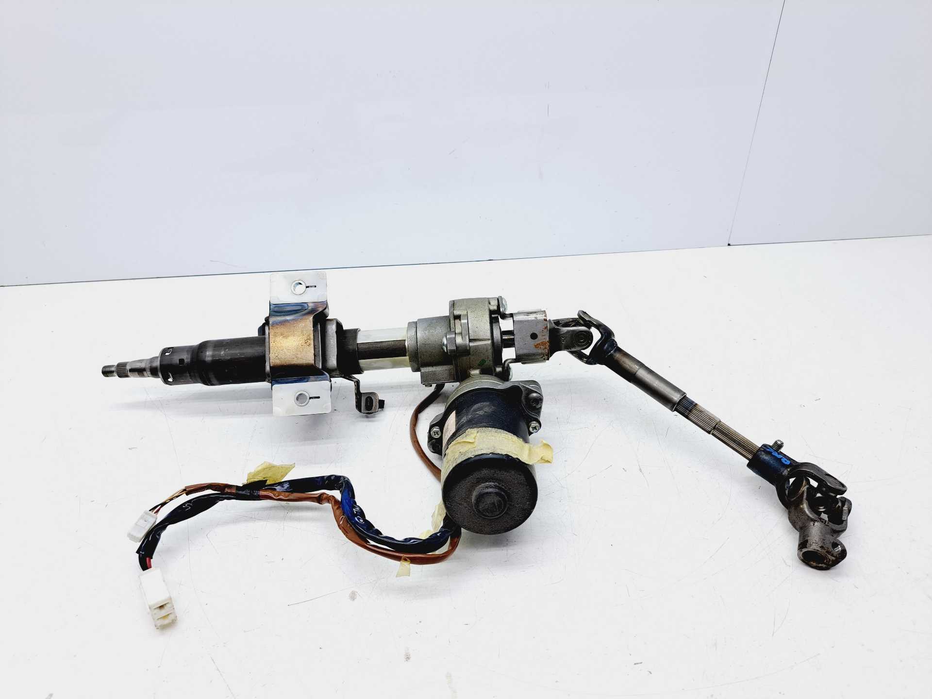 Recambio de columna direccion para toyota yaris 1.4 turbodiesel cat referencia OEM IAM 452000D103 97210427 