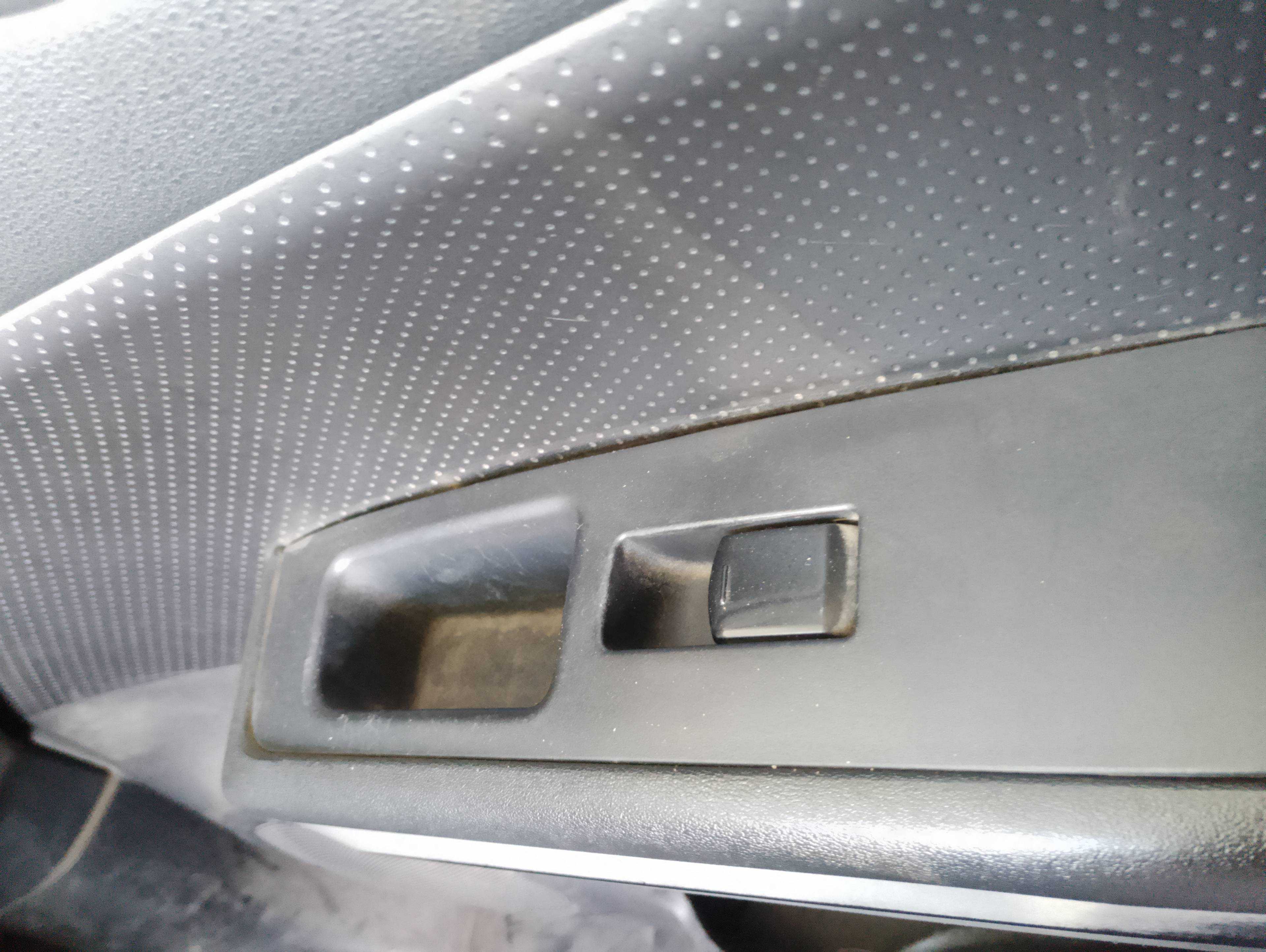 Recambio de mando elevalunas delantero derecho para nissan x-trail (t31) le referencia OEM IAM   