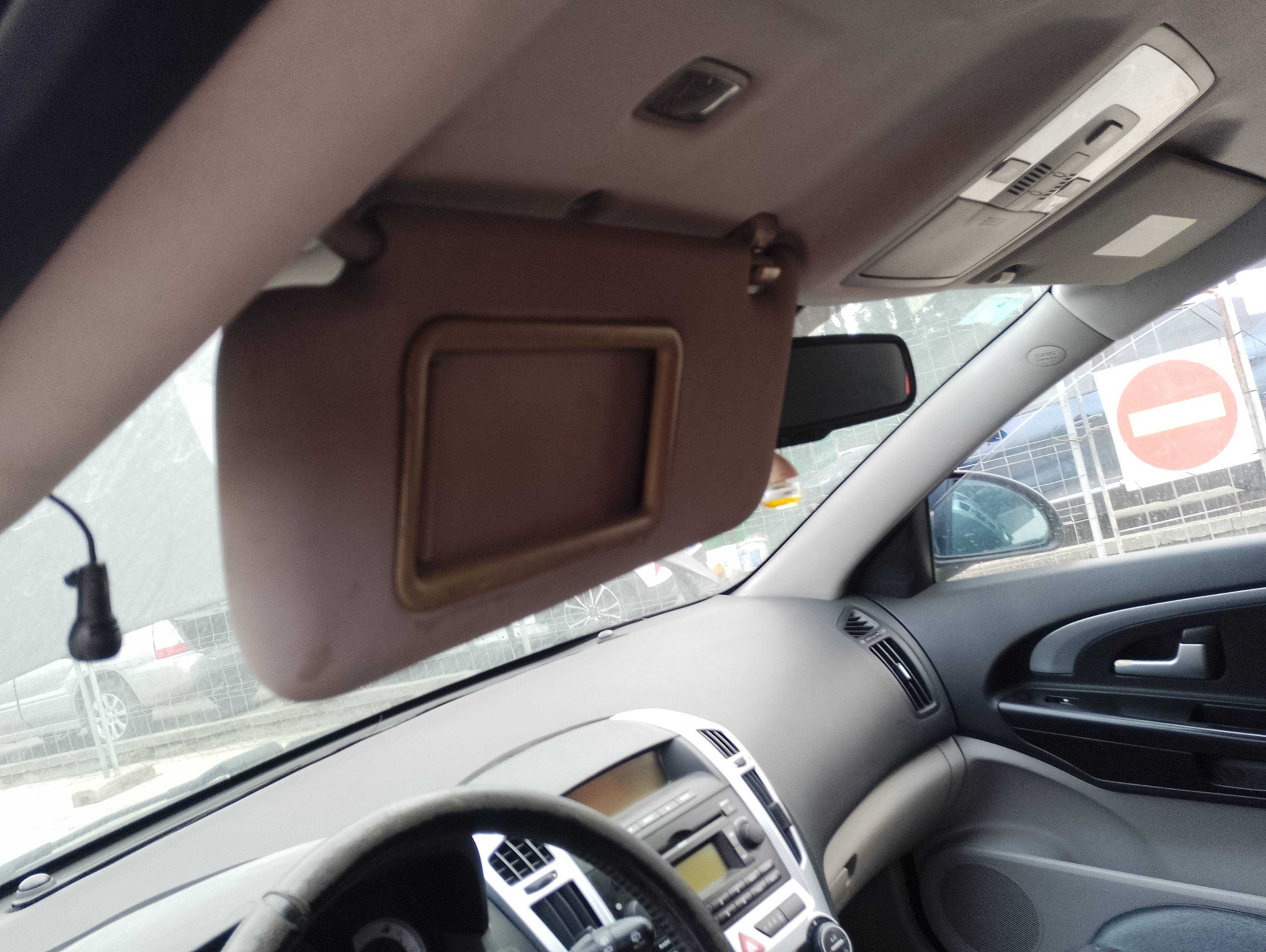 Recambio de parasol izquierdo para kia cee´d active referencia OEM IAM   