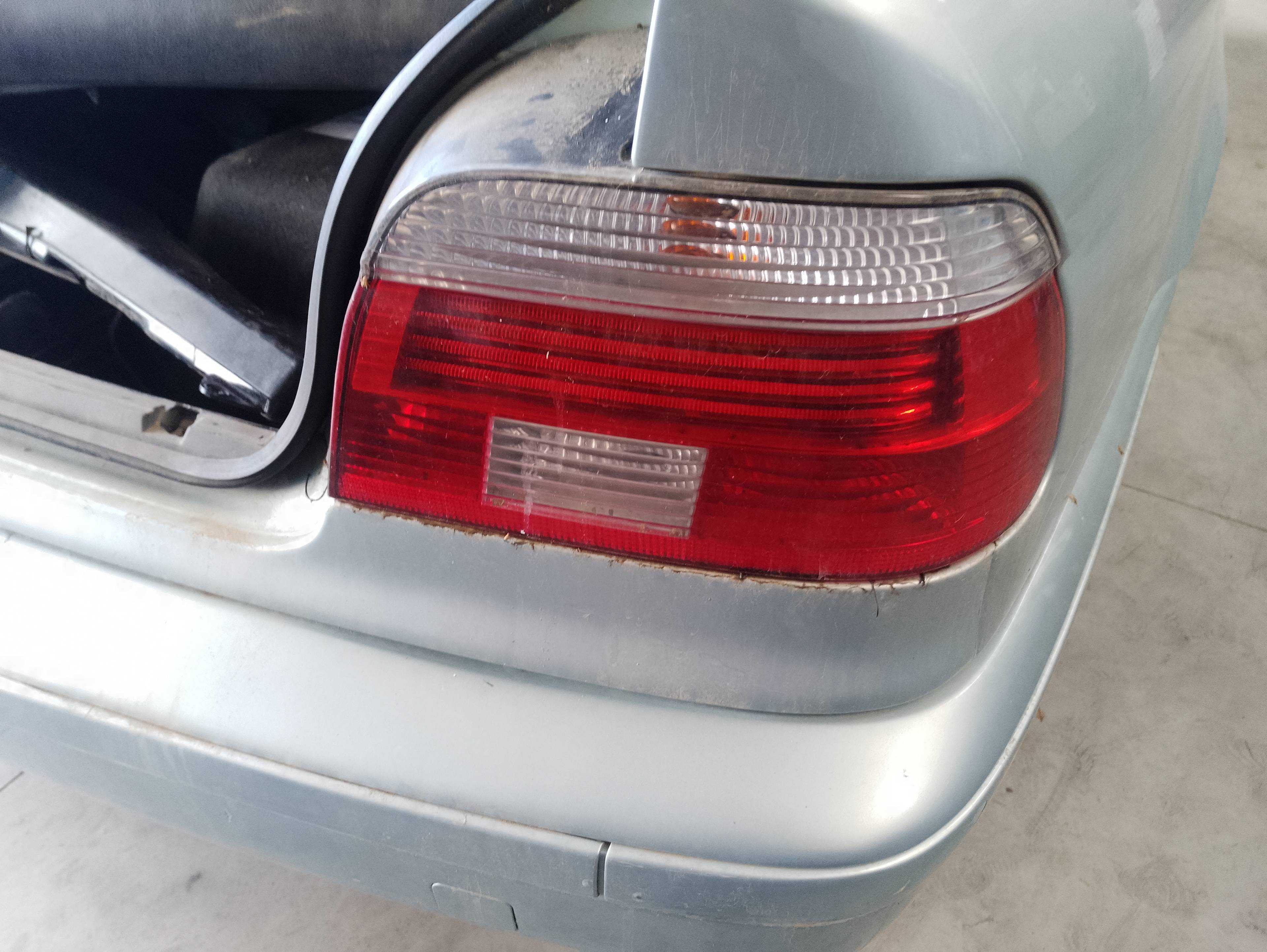 Recambio de piloto trasero derecho para bmw serie 5 berlina (e39) 525d referencia OEM IAM   