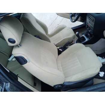 ASIENTO DELANTERO DERECHO 