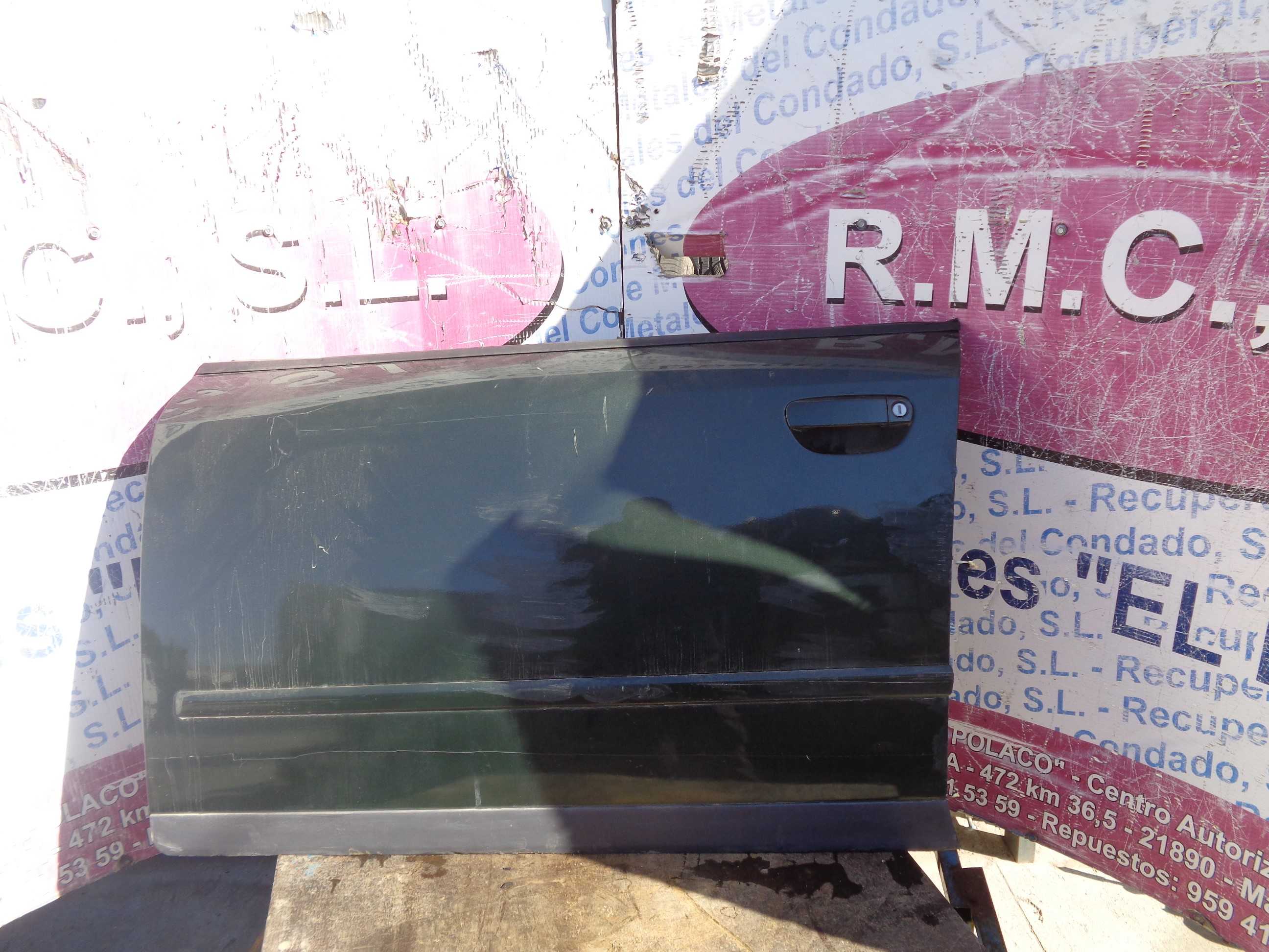 Recambio de puerta delantera izquierda para audi a4 berlina (8e) 1.8 t referencia OEM IAM   