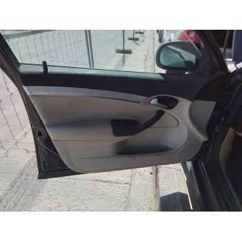 GUARNECIDO PUERTA DELANTERA IZQUIERDA 