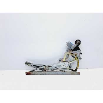 Recambio de elevalunas delantero derecho para toyota yaris 1.4 turbodiesel cat referencia OEM IAM 857100D100 973582100 DENSO