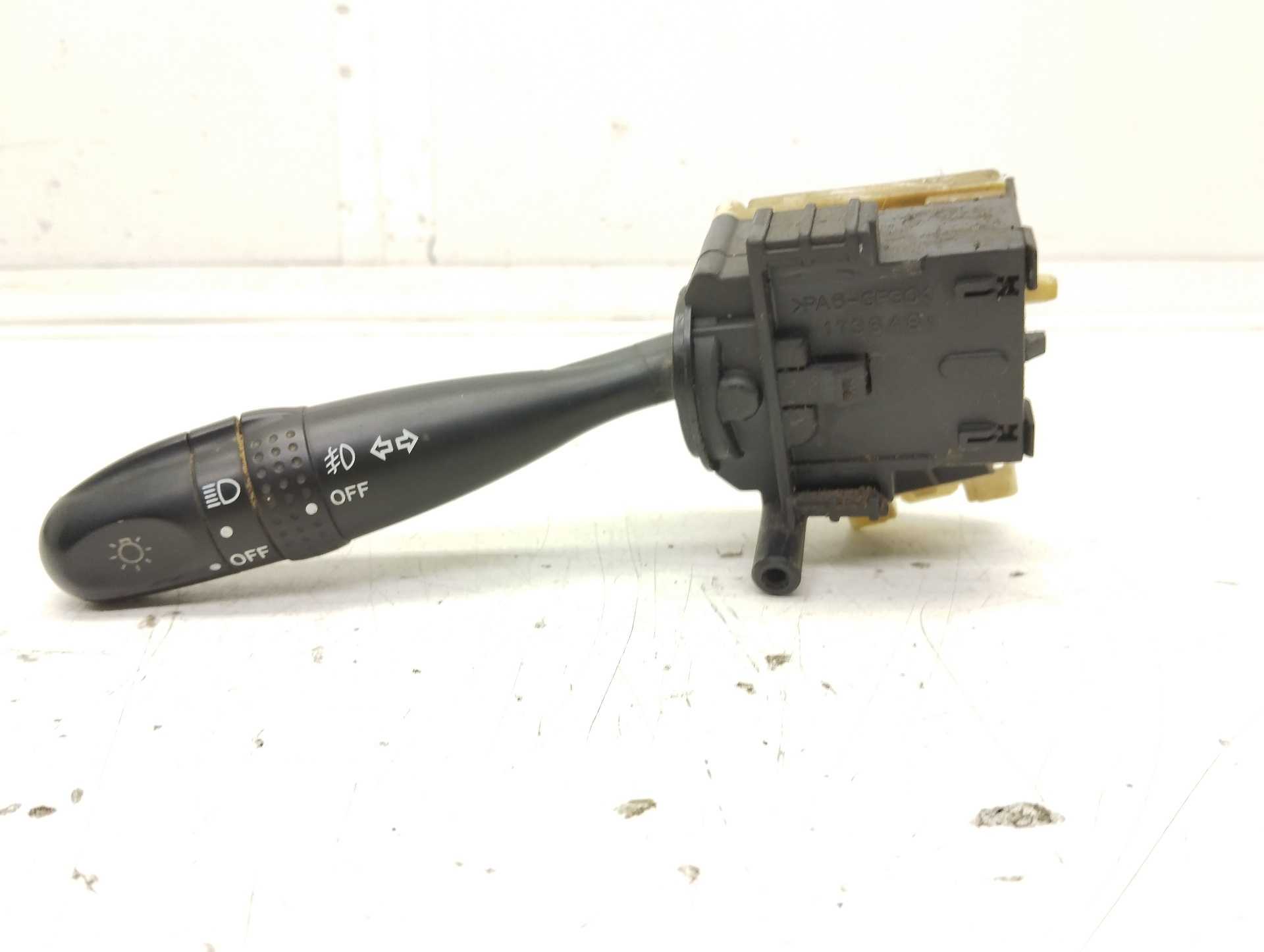Recambio de mando intermitentes para toyota rav 4 (a2) 1.8 16v cat referencia OEM IAM 1736482  