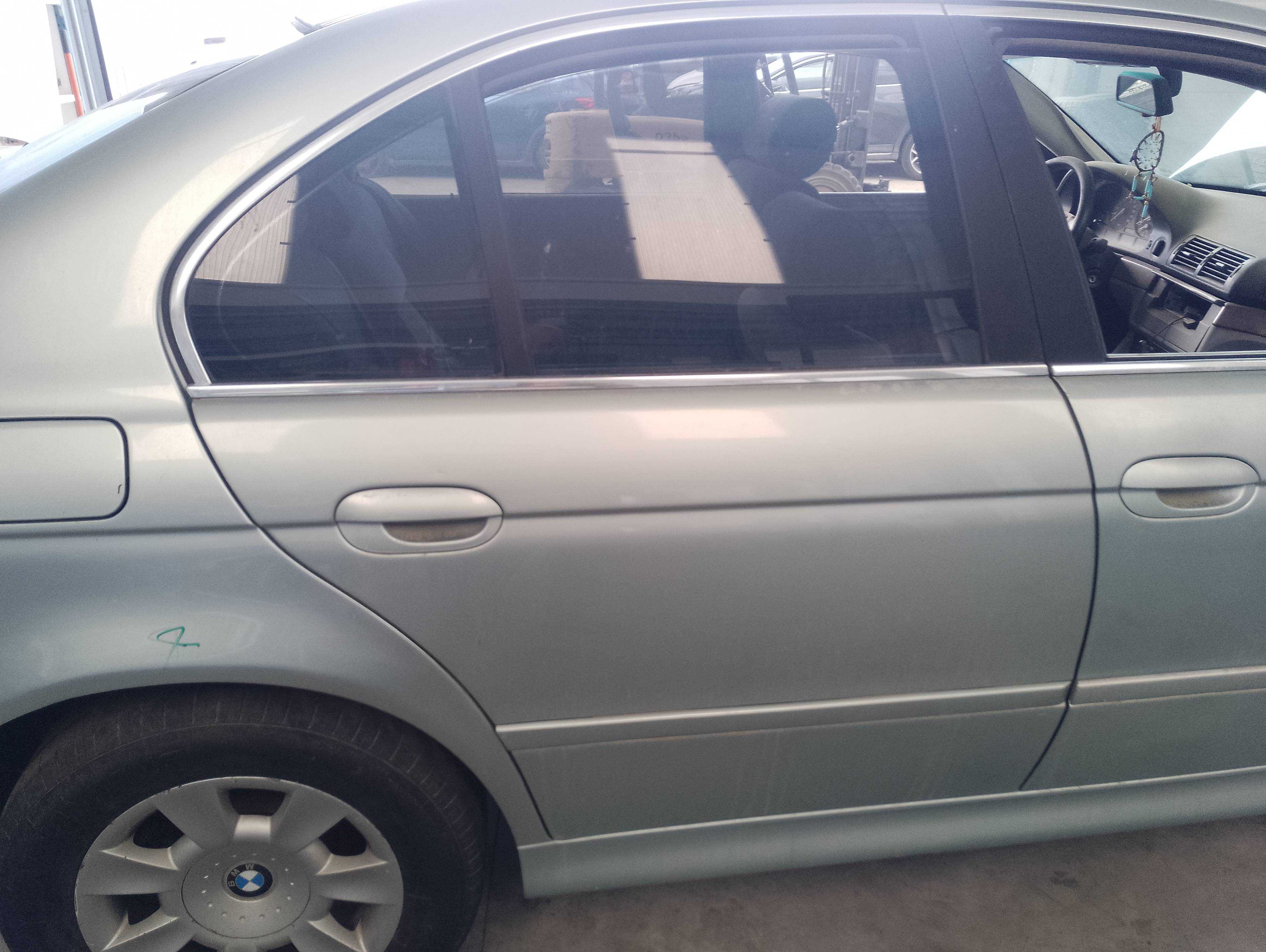 Recambio de puerta trasera derecha para bmw serie 5 berlina (e39) 525d referencia OEM IAM   