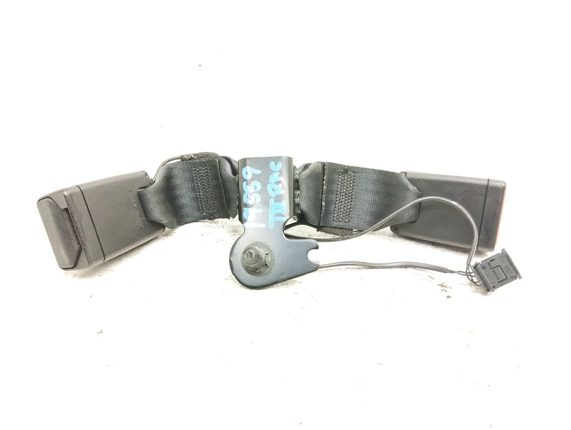 Recambio de anclaje cinturon de seguridad para opel crossland x design line referencia OEM IAM 6321018B  